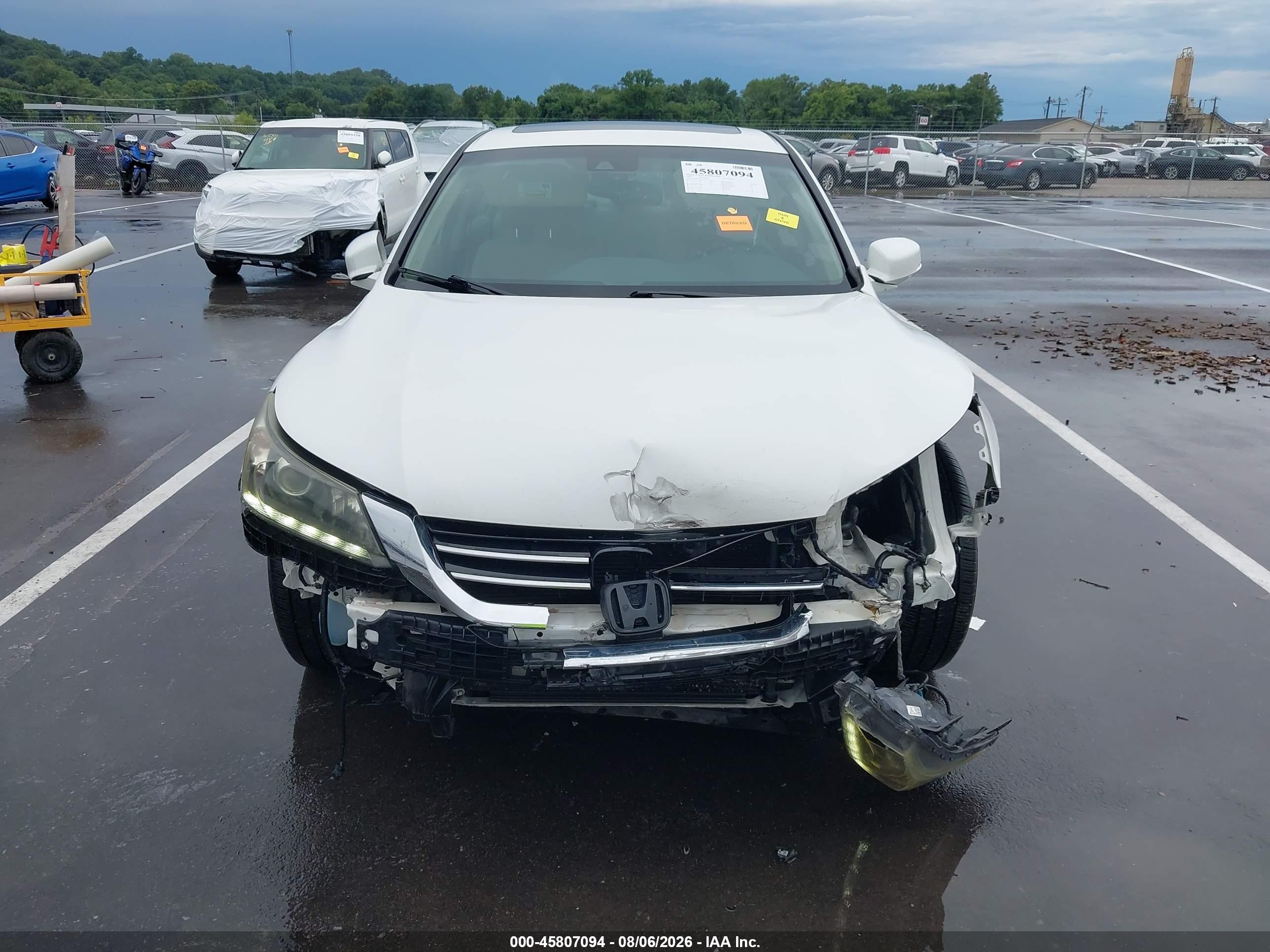 2015 Honda Accord Ex-l V-6 White vin: 1HGCR3F83FA015310