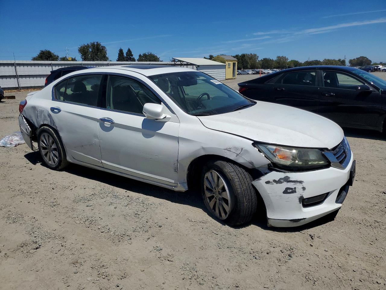 2015 Honda Accord Exl White vin: 1HGCR3F83FA017980