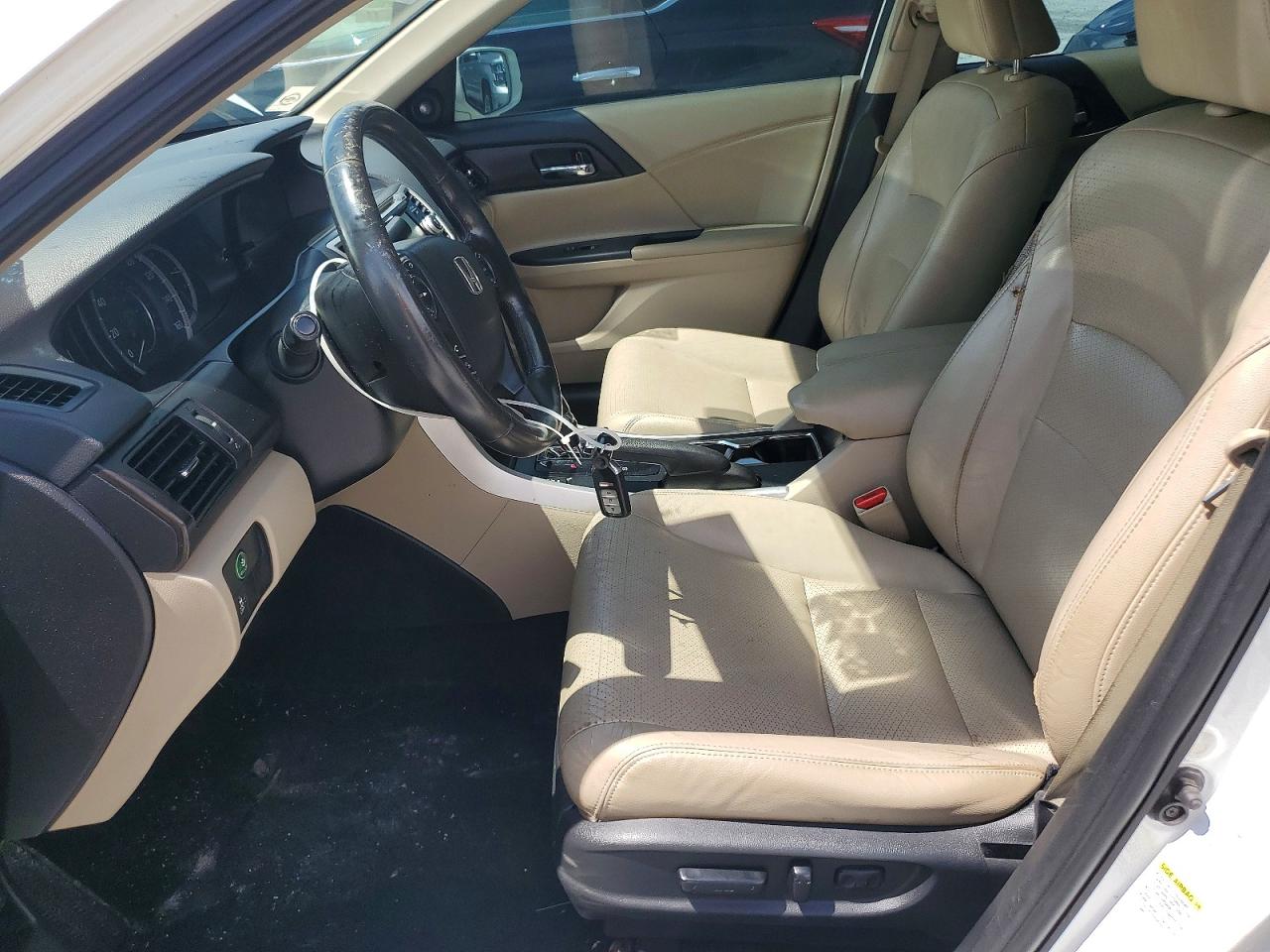 2015 Honda Accord Exl White vin: 1HGCR3F83FA026338