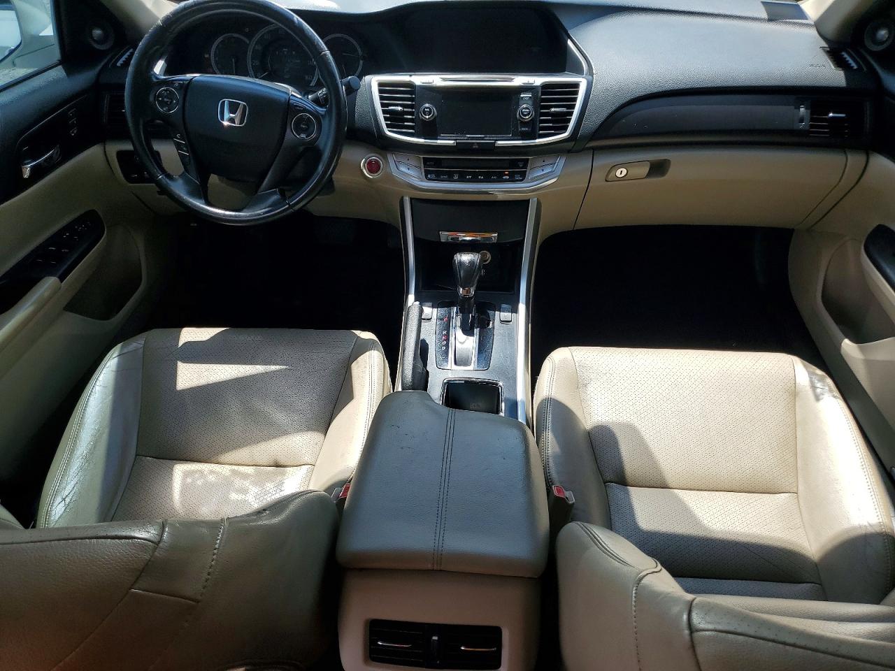 2015 Honda Accord Exl White vin: 1HGCR3F83FA026338