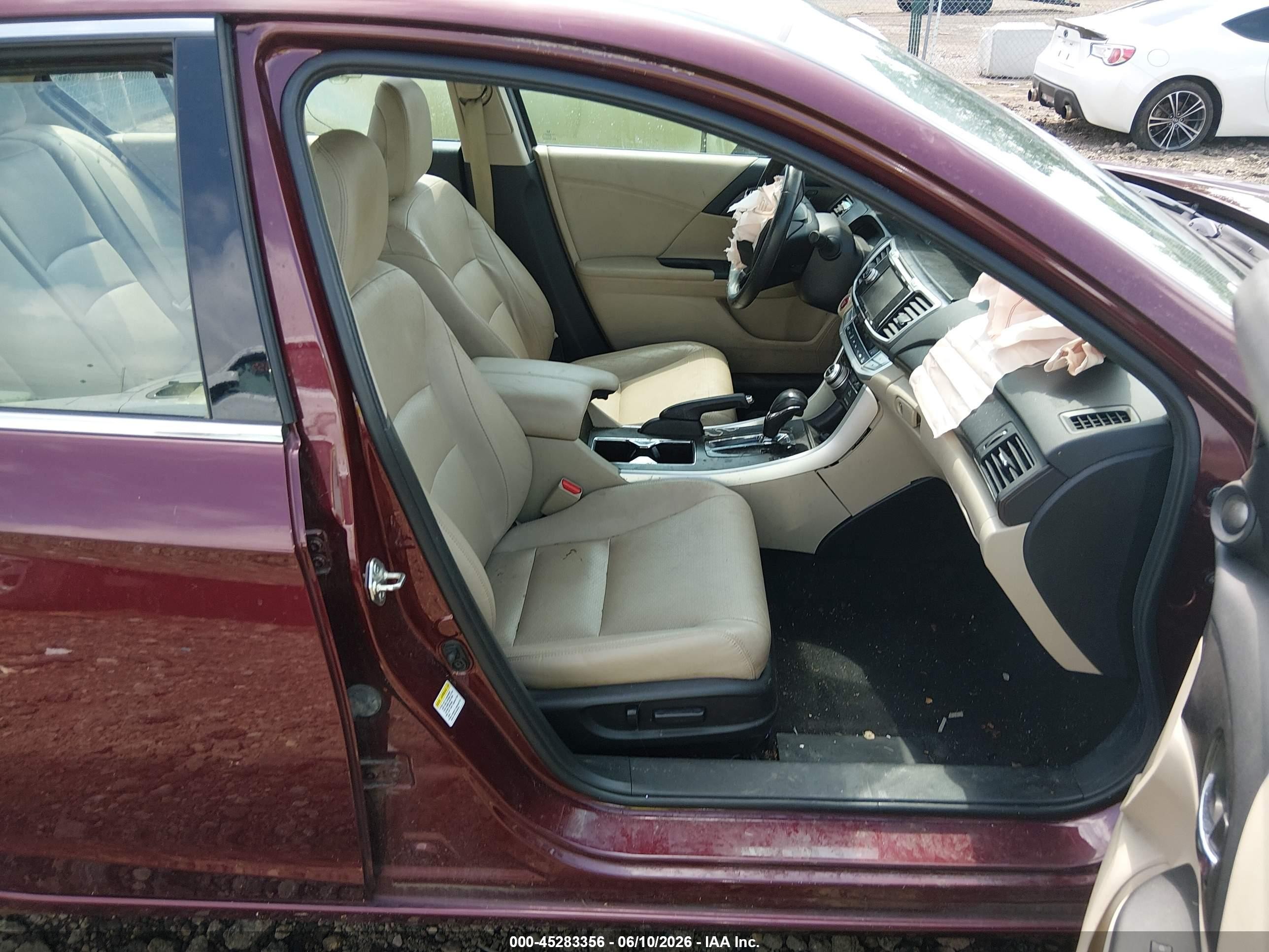 2015 Honda Accord Ex-l V-6 Red vin: 1HGCR3F83FA031975