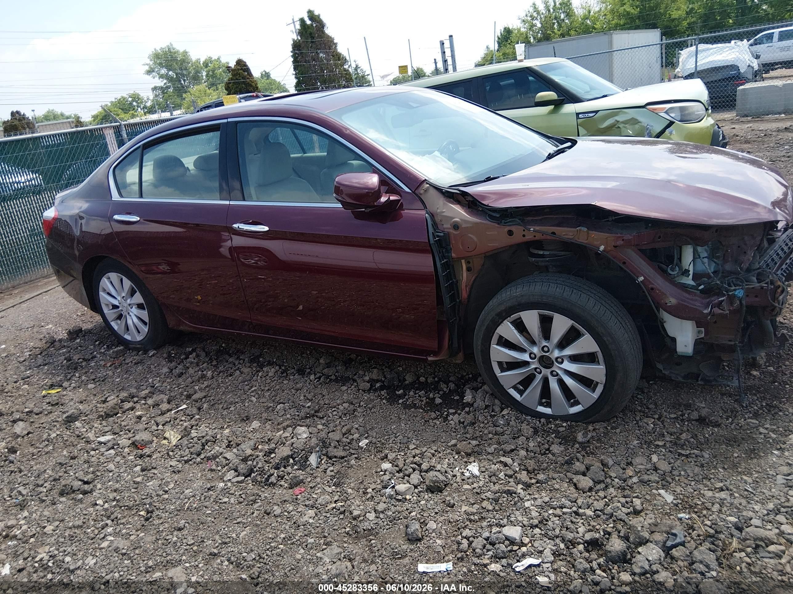 2015 Honda Accord Ex-l V-6 Red vin: 1HGCR3F83FA031975