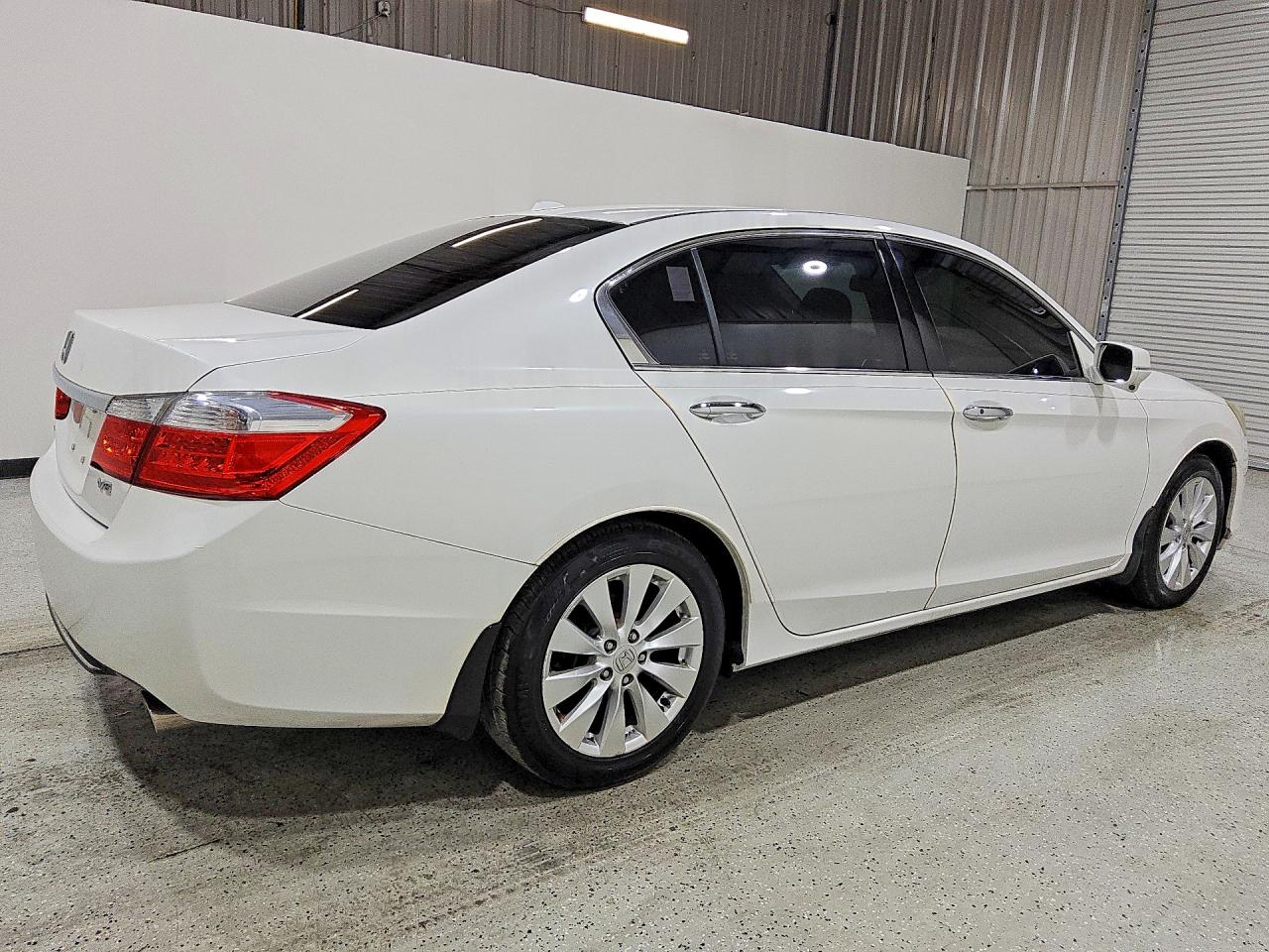 2013 Honda Accord Exl White vin: 1HGCR3F84DA002918