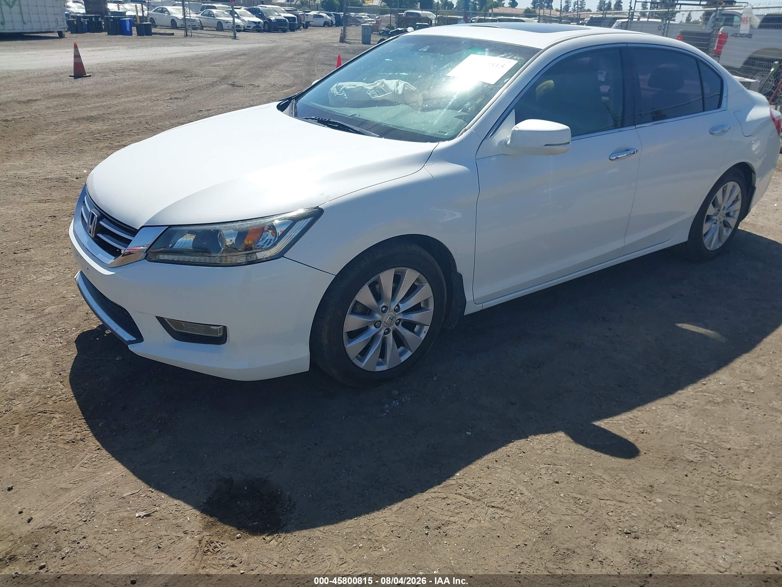 2013 Honda Accord Ex-l V-6 White vin: 1HGCR3F84DA007309