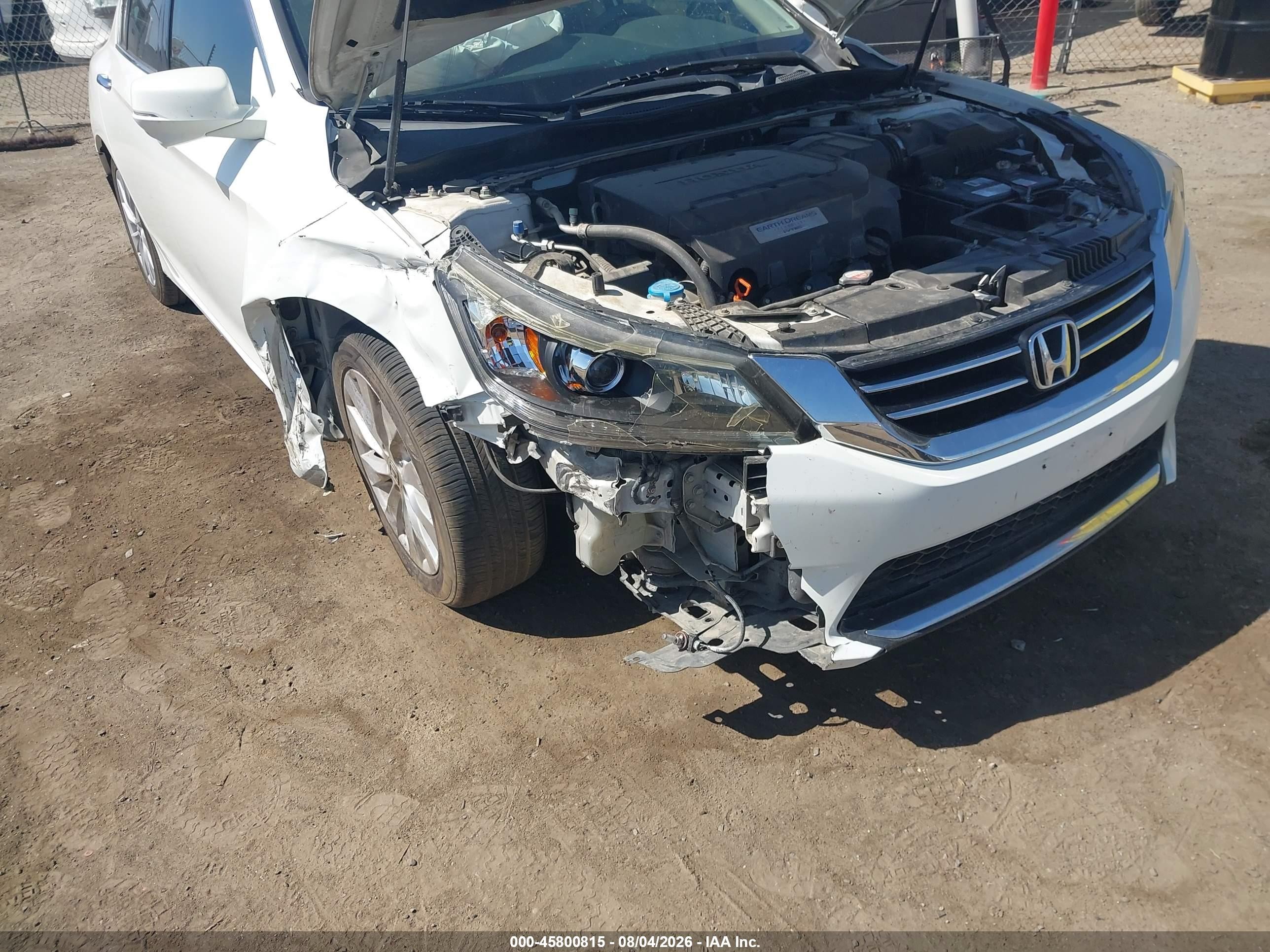 2013 Honda Accord Ex-l V-6 White vin: 1HGCR3F84DA007309