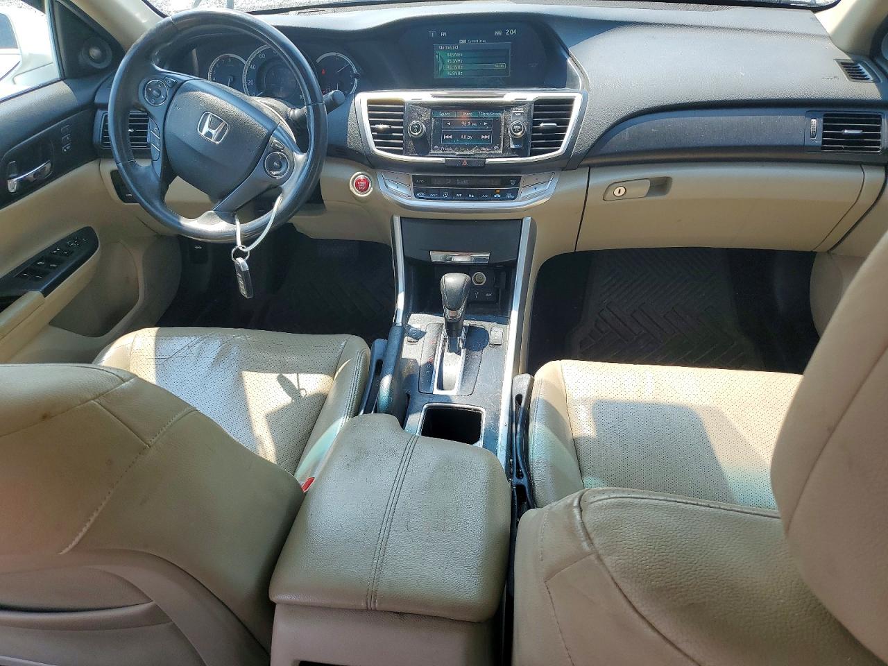 2013 Honda Accord Exl White vin: 1HGCR3F84DA011201