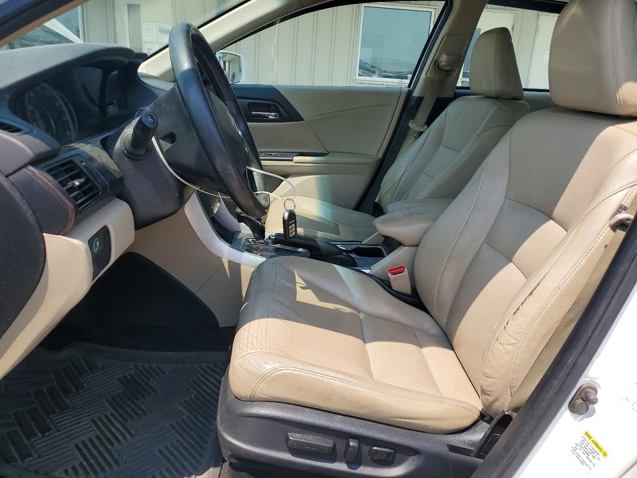 2013 Honda Accord Exl White vin: 1HGCR3F84DA011201