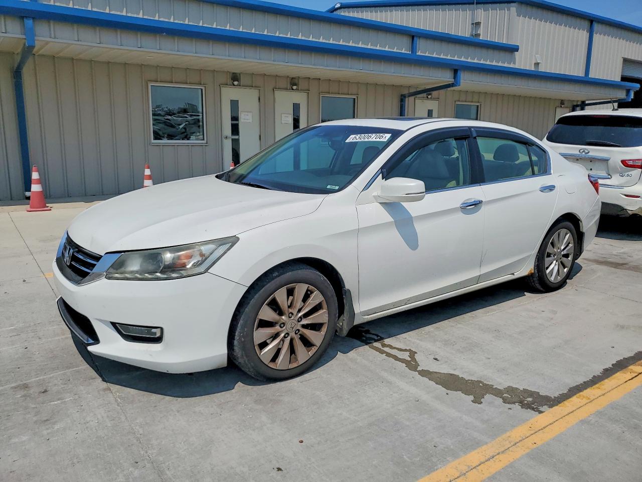 2013 Honda Accord Exl White vin: 1HGCR3F84DA011201