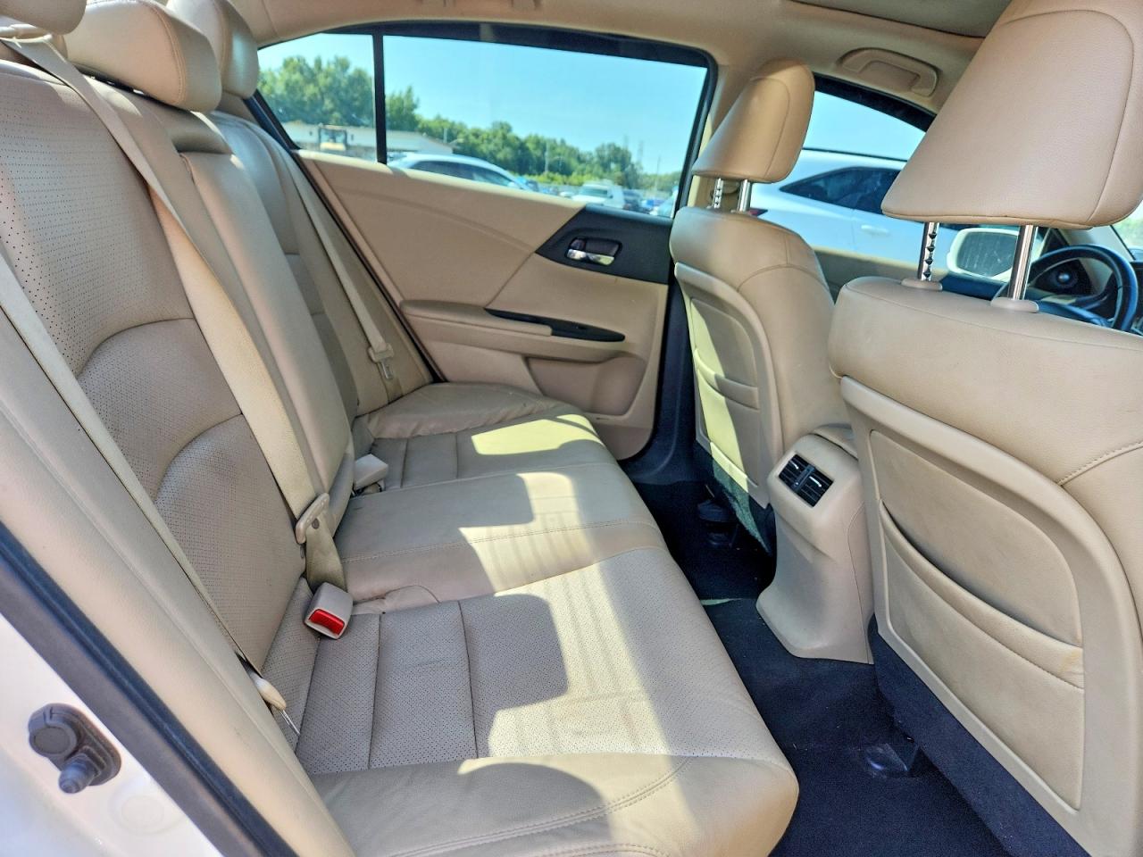 2013 Hond Accord Белый vin: 1HGCR3F84DA013577