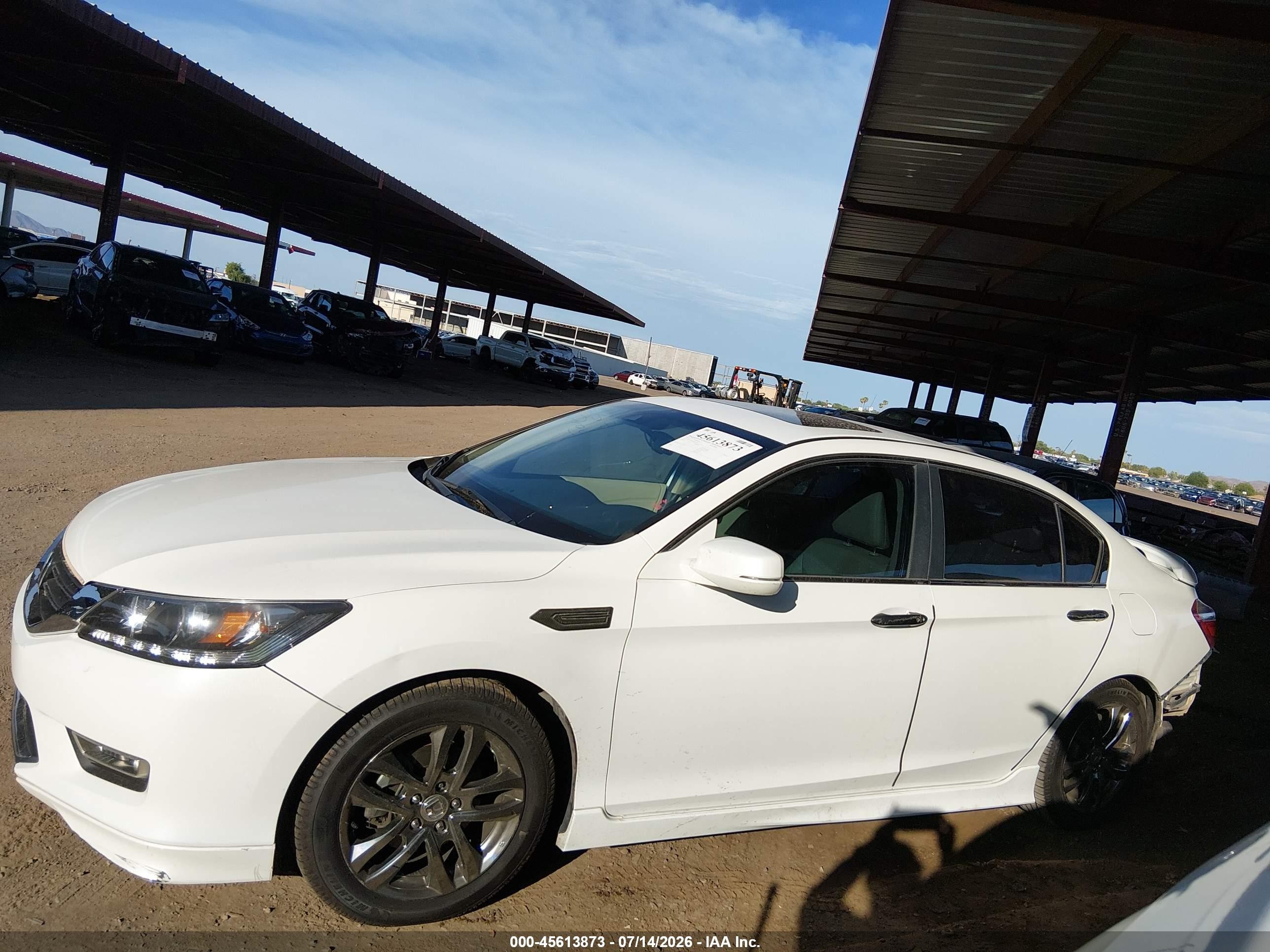 2013 Honda Accord Ex-l V-6 White vin: 1HGCR3F84DA014342