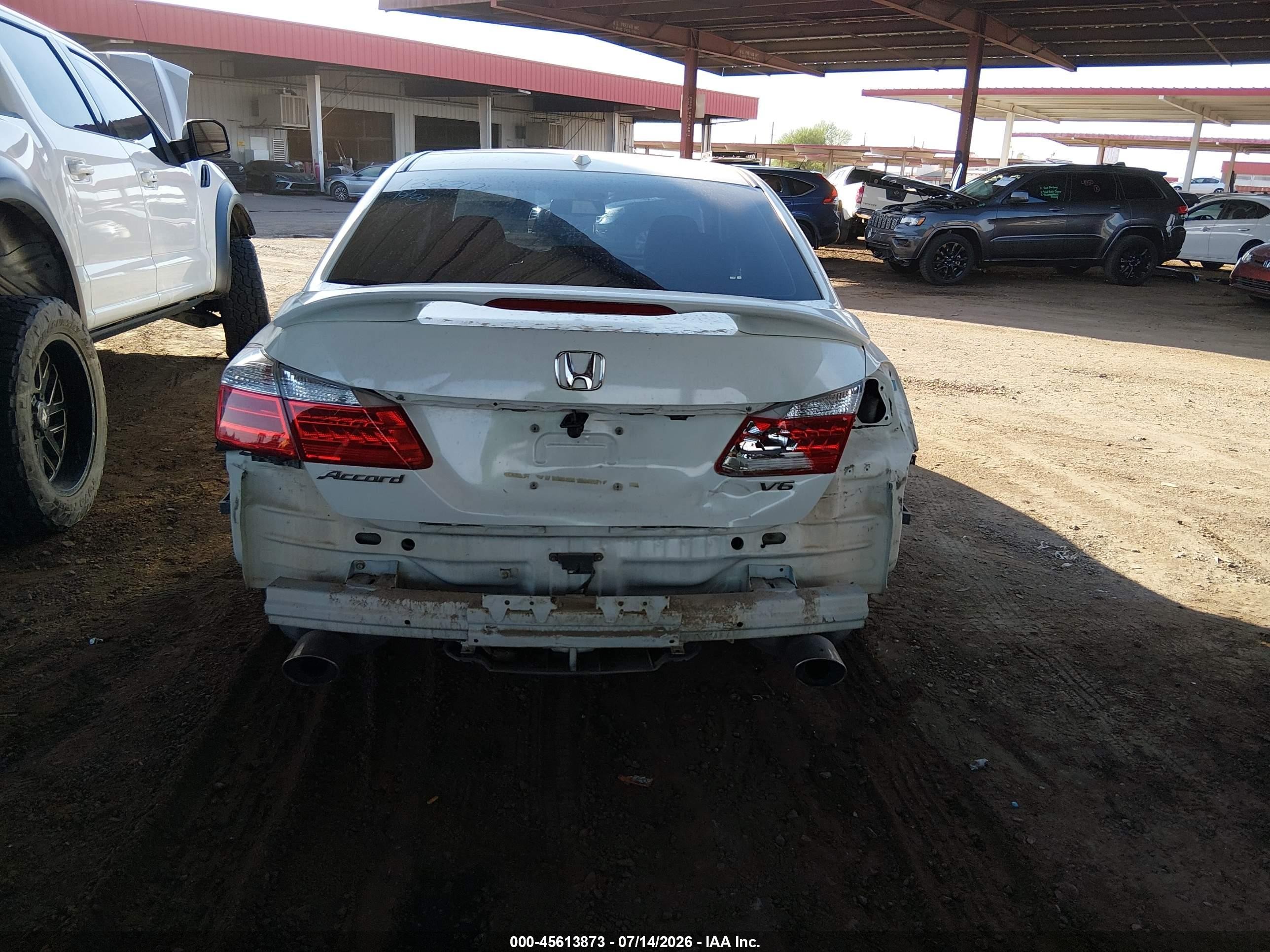 2013 Honda Accord Ex-l V-6 White vin: 1HGCR3F84DA014342