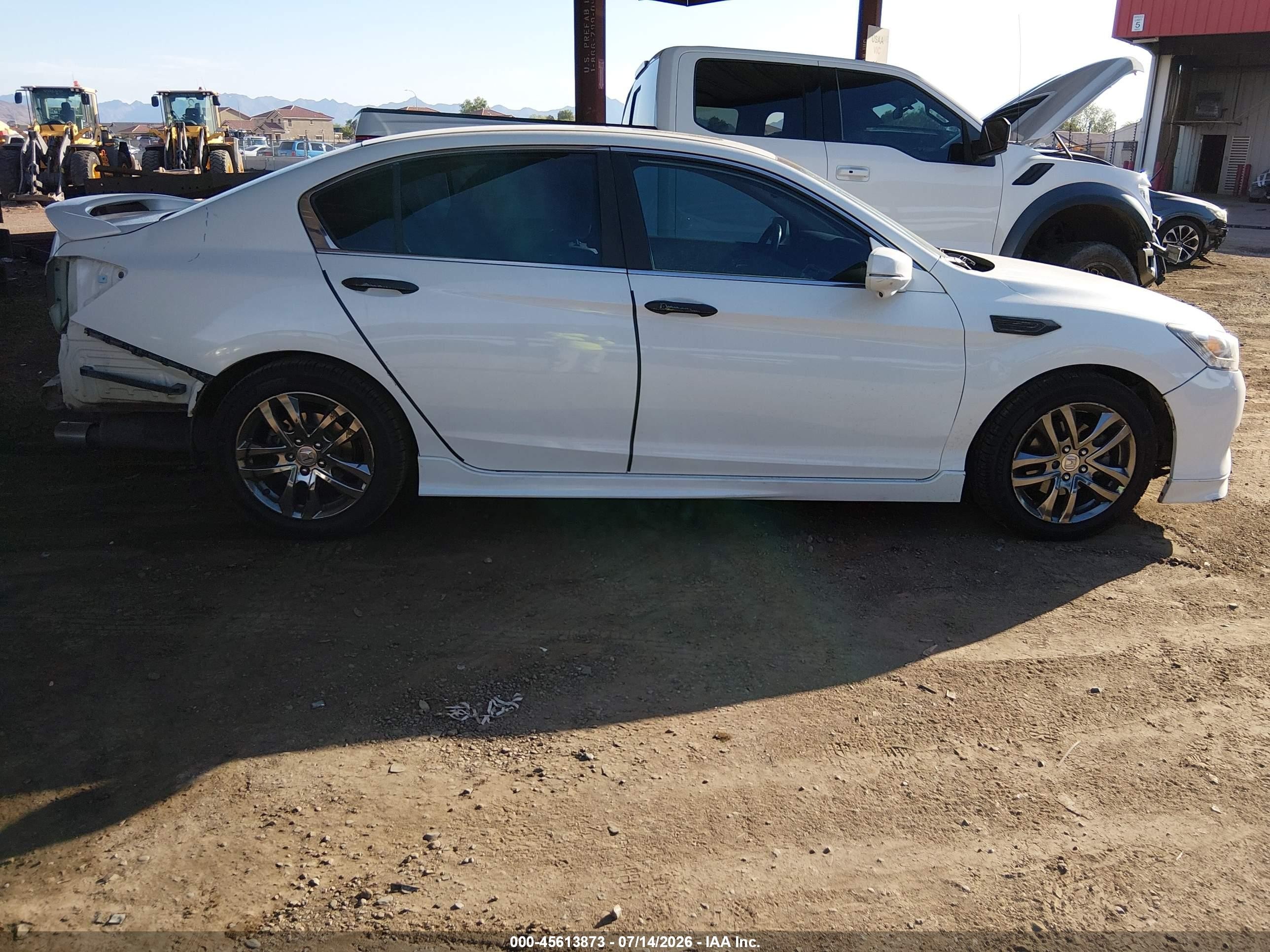 2013 Honda Accord Ex-l V-6 White vin: 1HGCR3F84DA014342