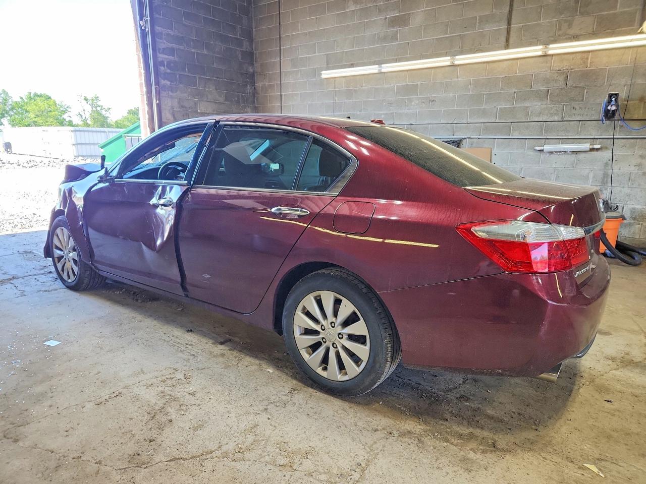 2013 Honda Accord Exl Burgundy vin: 1HGCR3F84DA040102