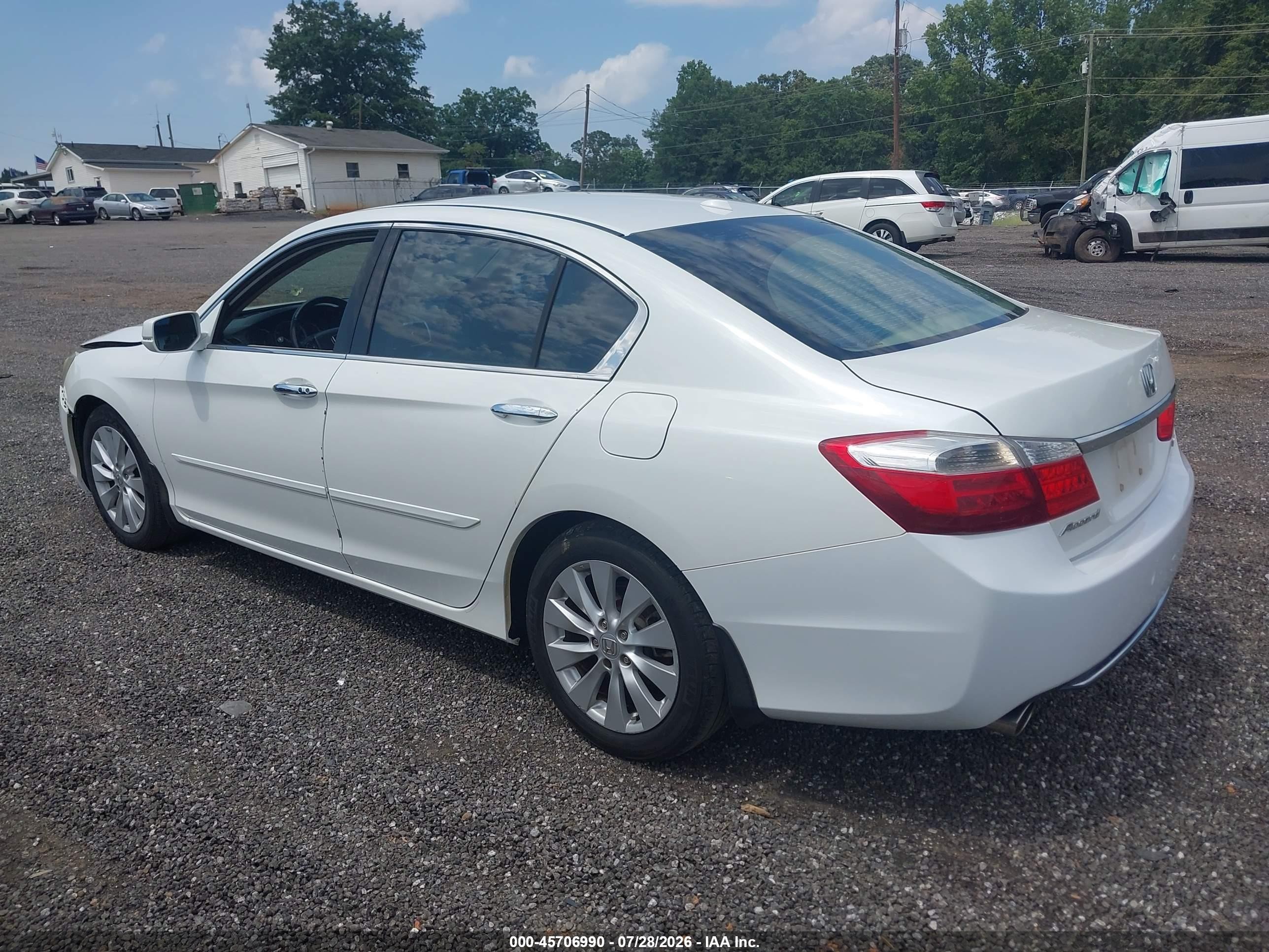 2013 Honda Accord Ex-l V-6 White vin: 1HGCR3F84DA047860