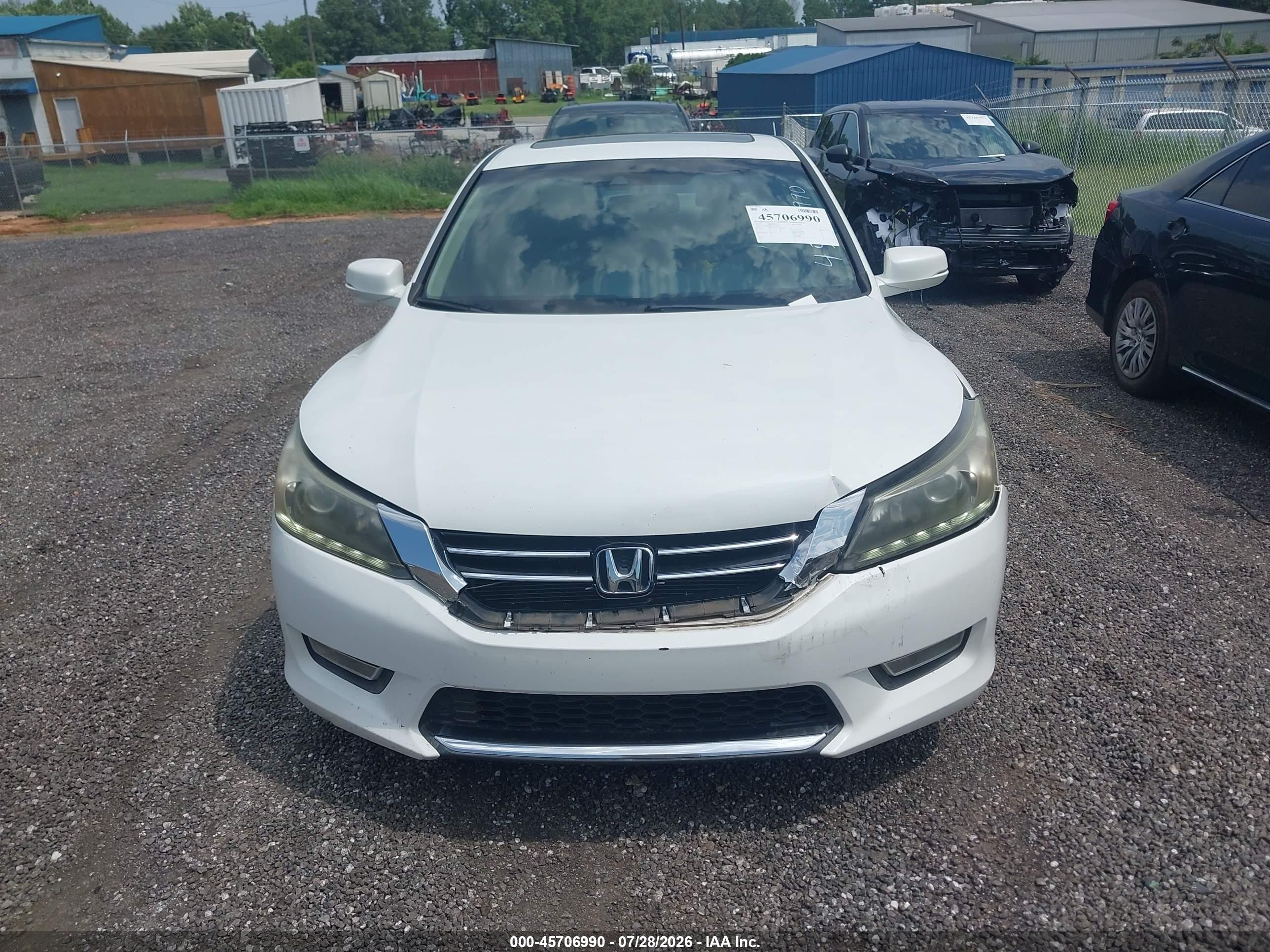 2013 Honda Accord Ex-l V-6 White vin: 1HGCR3F84DA047860