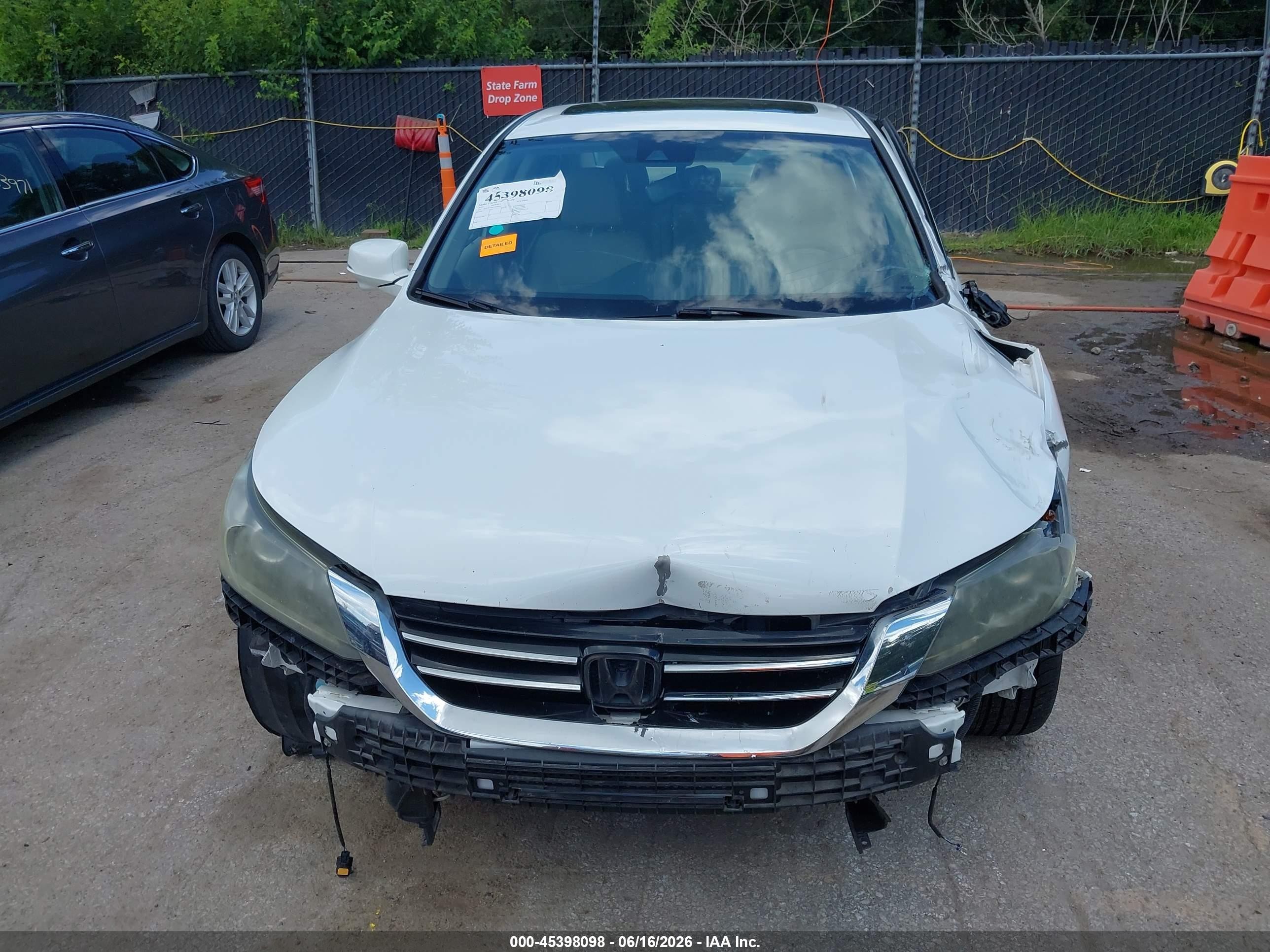 2015 Honda Accord Ex-l V-6 White vin: 1HGCR3F84FA009015