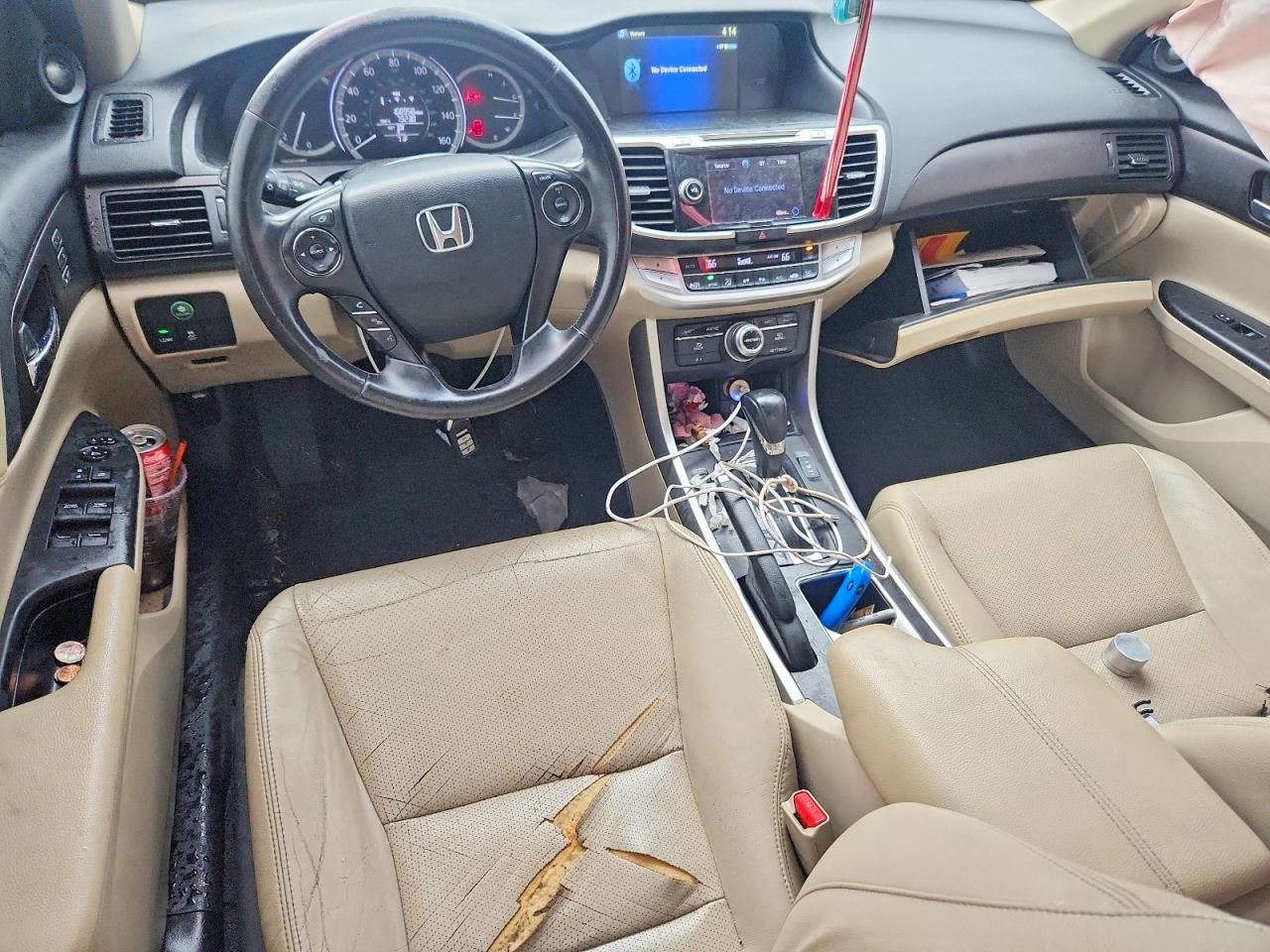 2015 Honda Accord Exl White vin: 1HGCR3F84FA025652