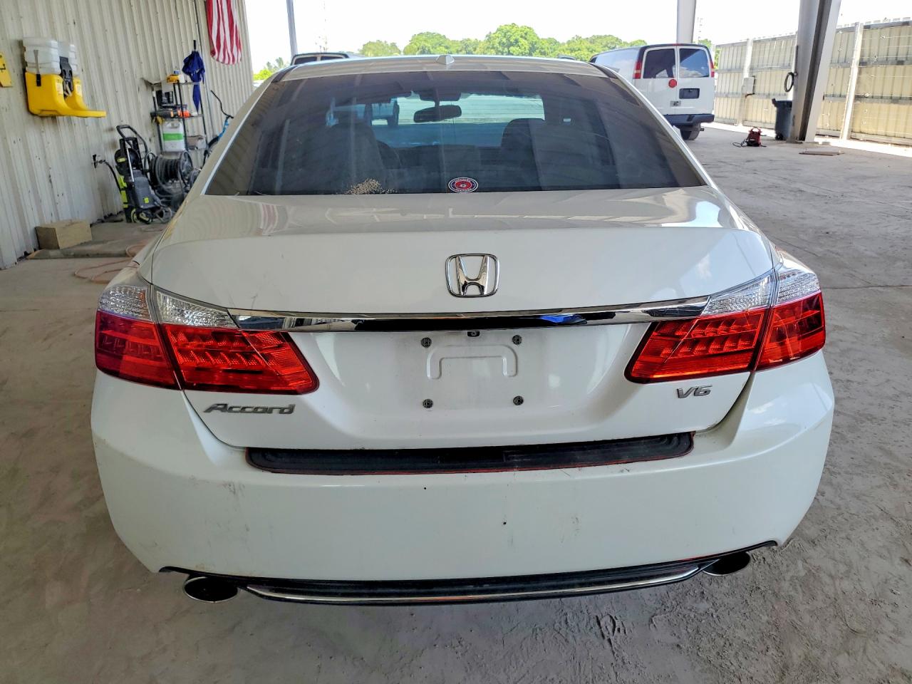 2015 Honda Accord Exl White vin: 1HGCR3F84FA033962