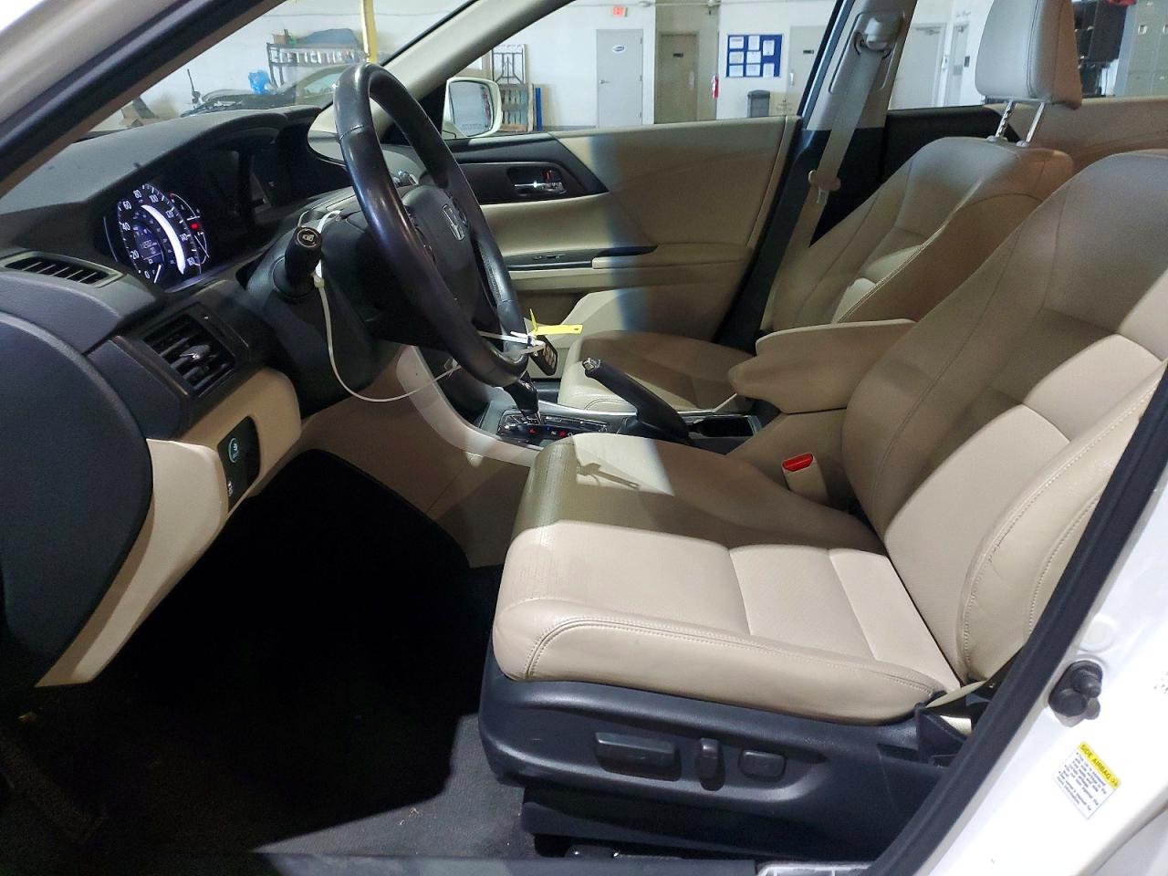 2013 Honda Accord Exl Белый vin: 1HGCR3F85DA015872