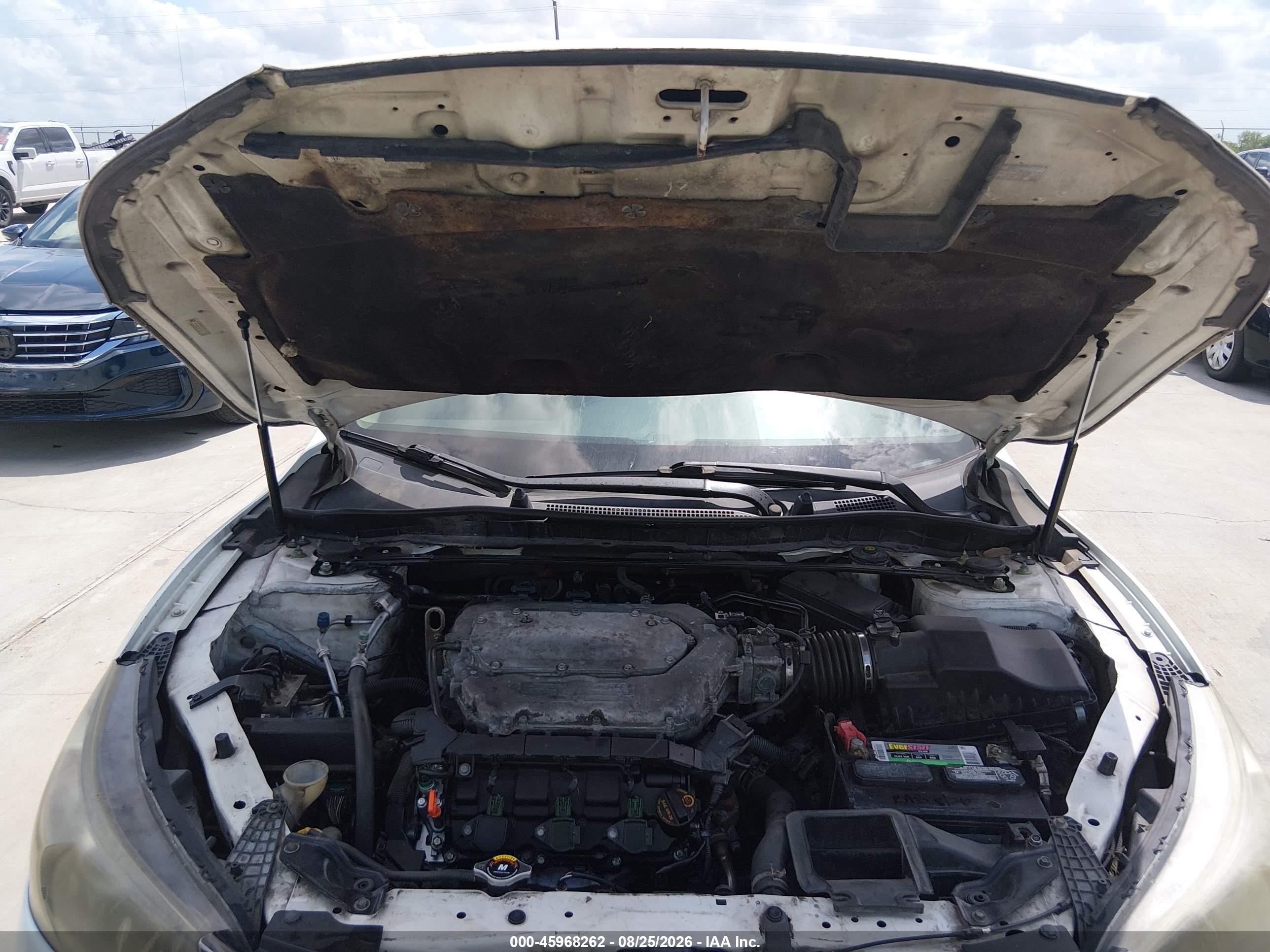 2013 Honda Accord Ex-l V-6 White vin: 1HGCR3F85DA047852