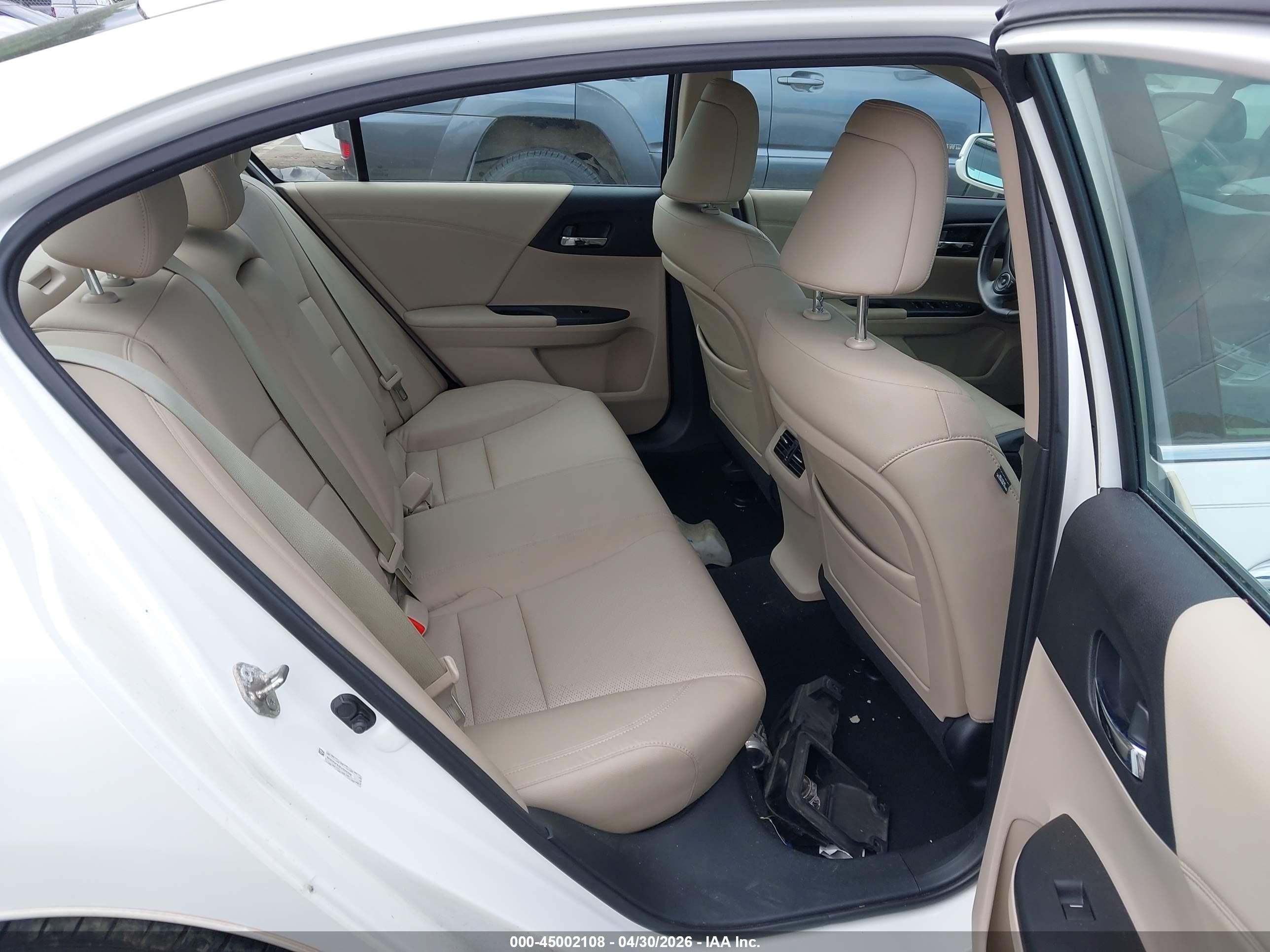 2014 Honda Accord Ex-l V-6 White vin: 1HGCR3F85EA000936