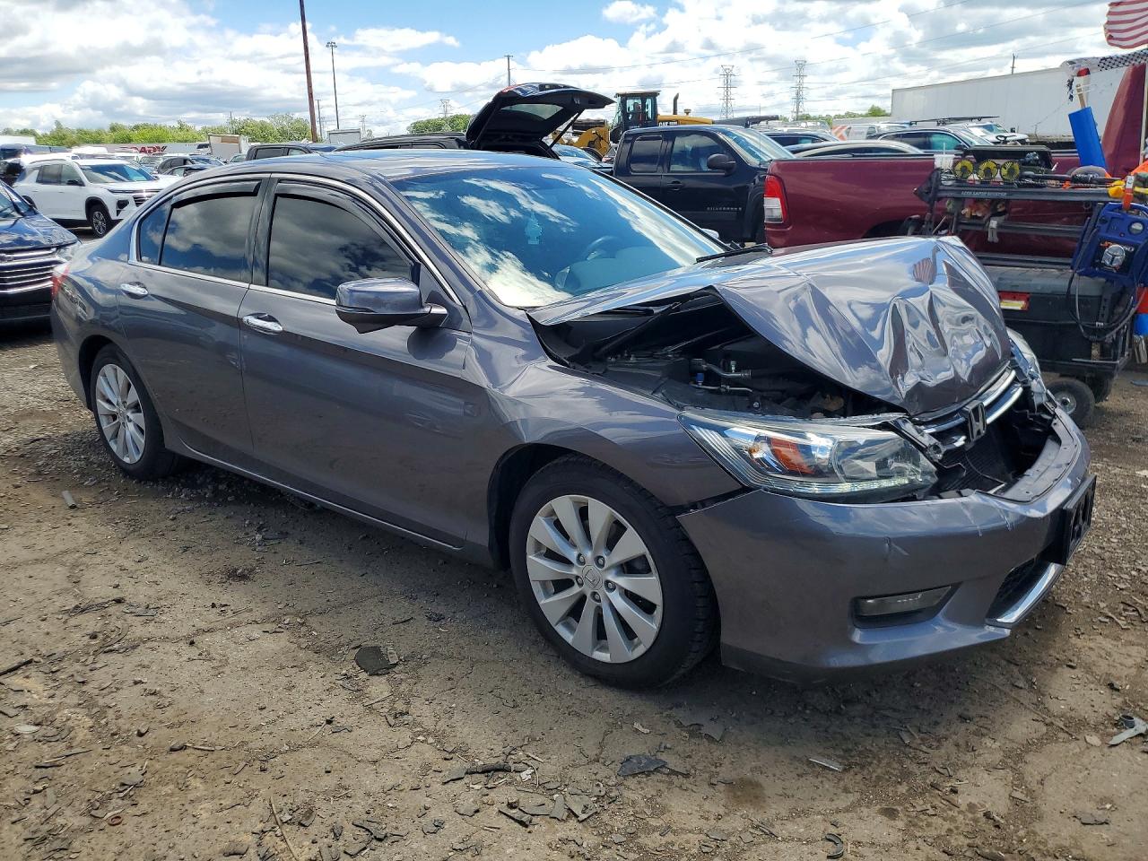 2014 Honda Accord Charcoal vin: 1HGCR3F85EA042829