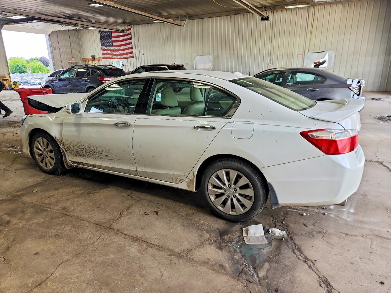 2015 Honda Accord Exl White vin: 1HGCR3F85FA009623