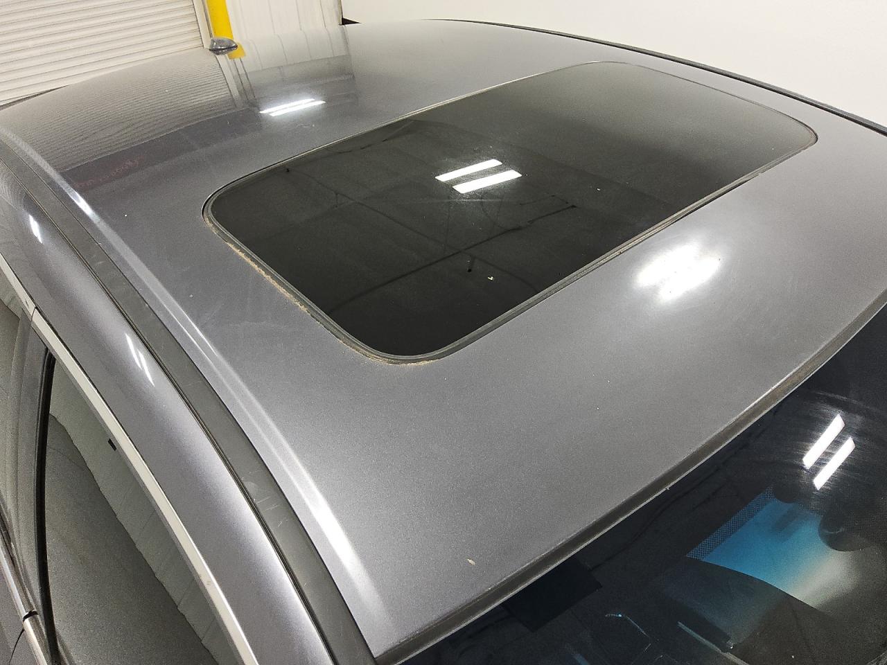 2015 Honda Accord Exl Gray vin: 1HGCR3F85FA010867 Damage: Roof, Heavy Scratch, 2 To 3 Inches