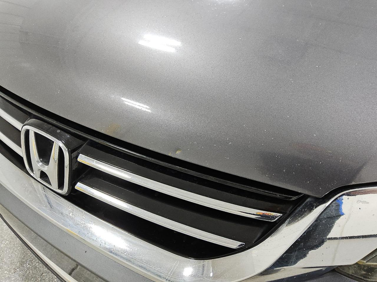 2015 Honda Accord Exl Gray vin: 1HGCR3F85FA010867 Damage: Hood, Dent(S) W/ Paint Dmg, 2 To 3 Inches