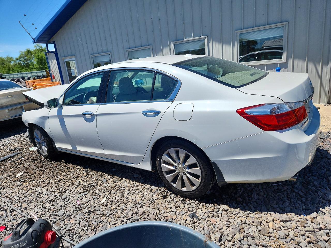 2015 Honda Accord Exl White vin: 1HGCR3F85FA014661