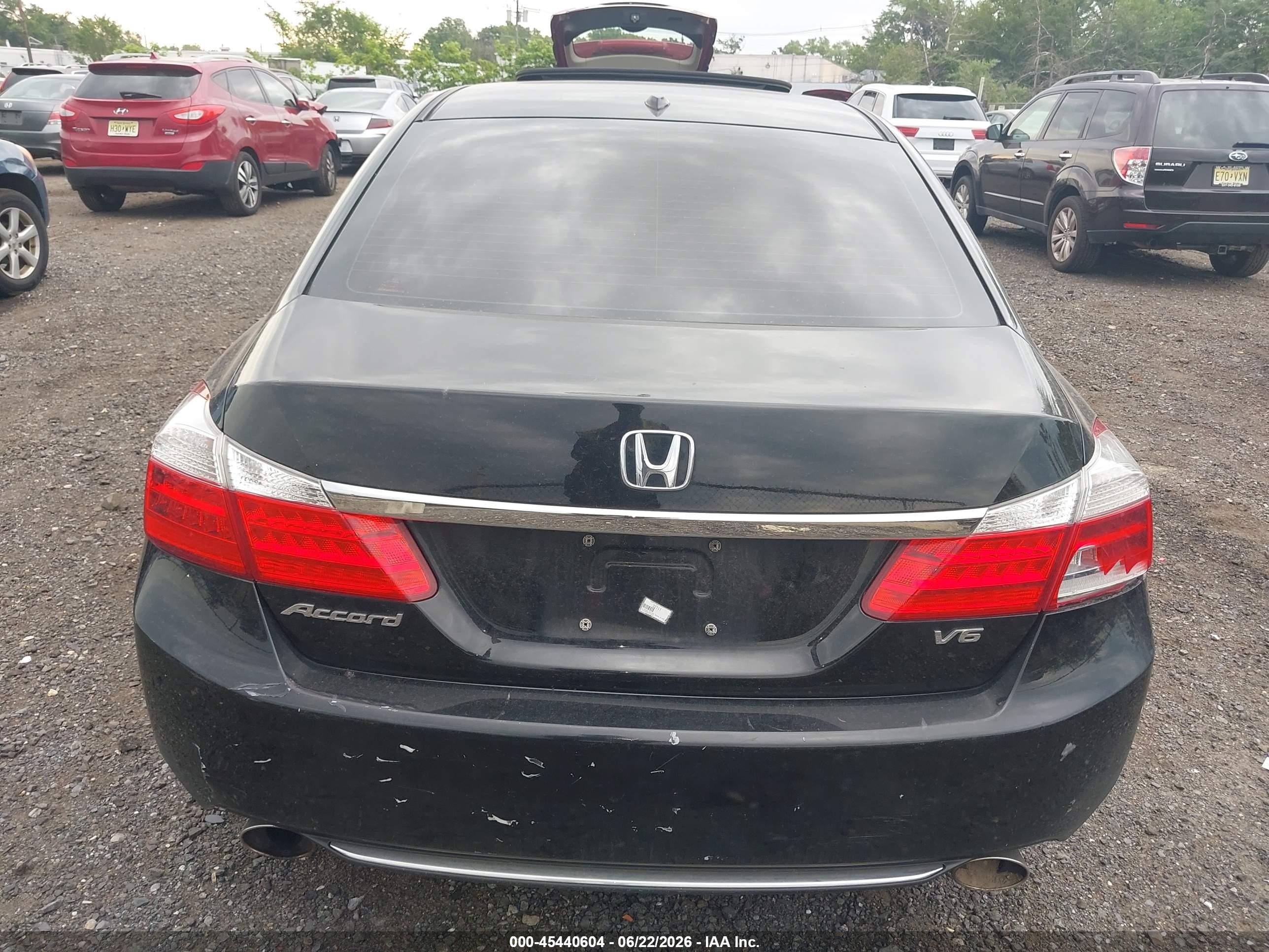 2015 Honda Accord Ex-l V-6 Черный vin: 1HGCR3F85FA033484