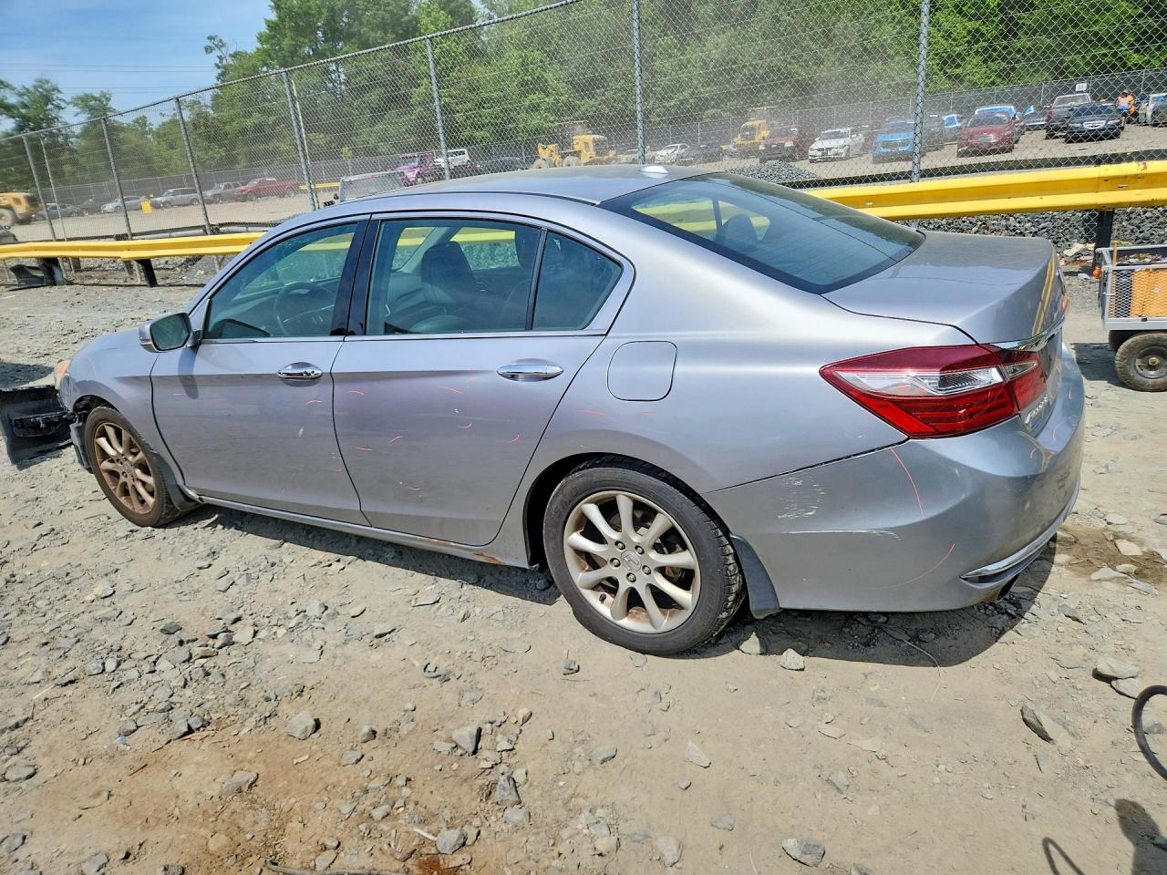 2017 Honda Accord Exl Silver vin: 1HGCR3F85HA010404