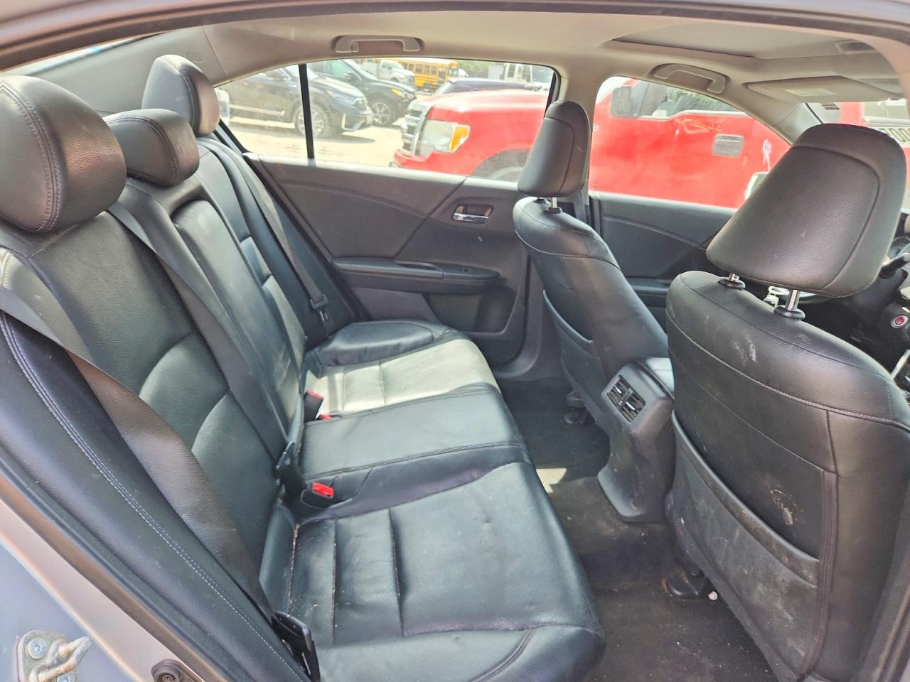 2017 Honda Accord Exl Silver vin: 1HGCR3F85HA010404