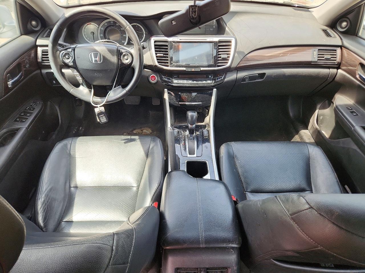 2017 Honda Accord Exl Silver vin: 1HGCR3F85HA010404