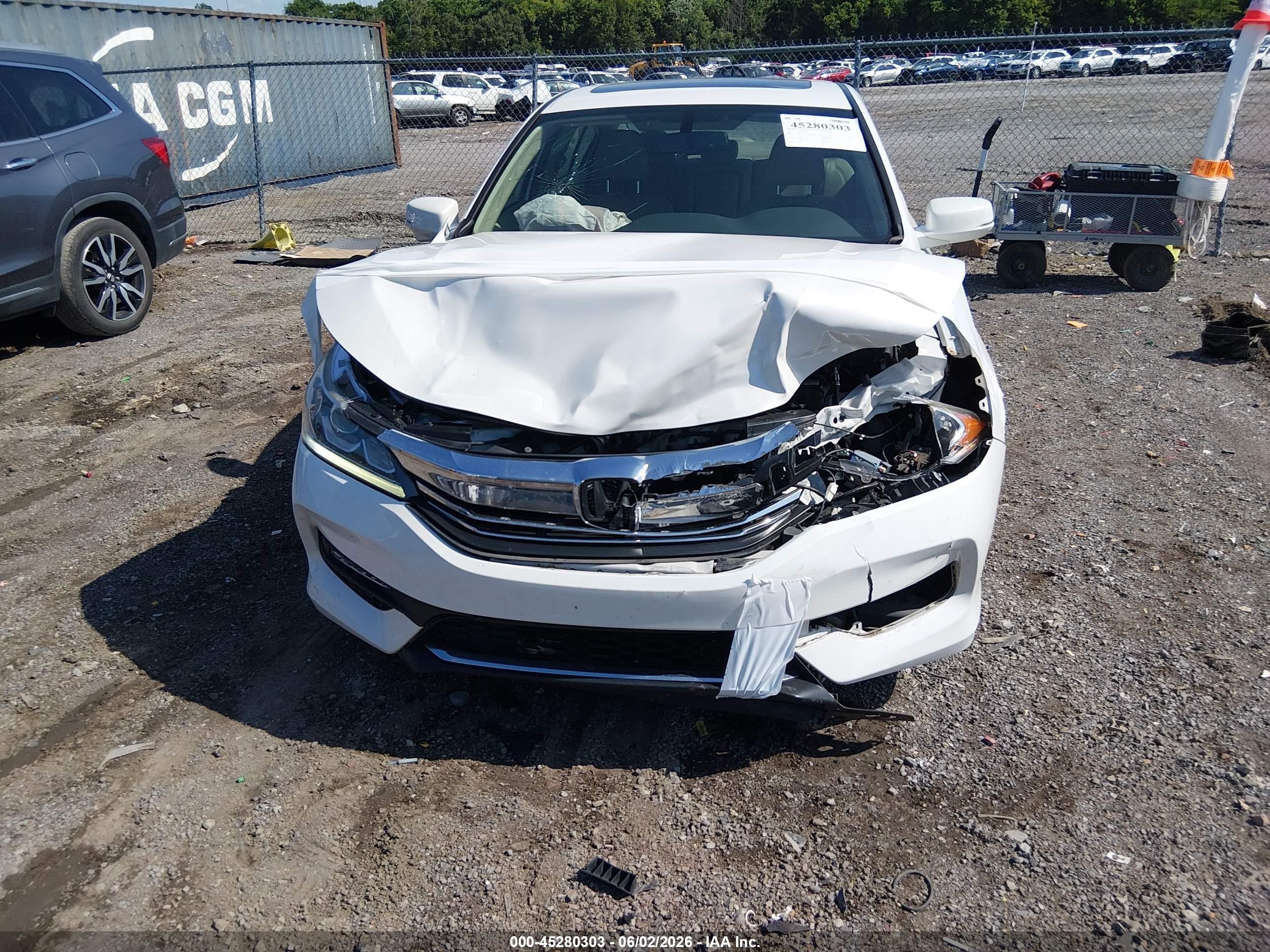 2017 Honda Accord Ex-l V6 Cream vin: 1HGCR3F85HA013108
