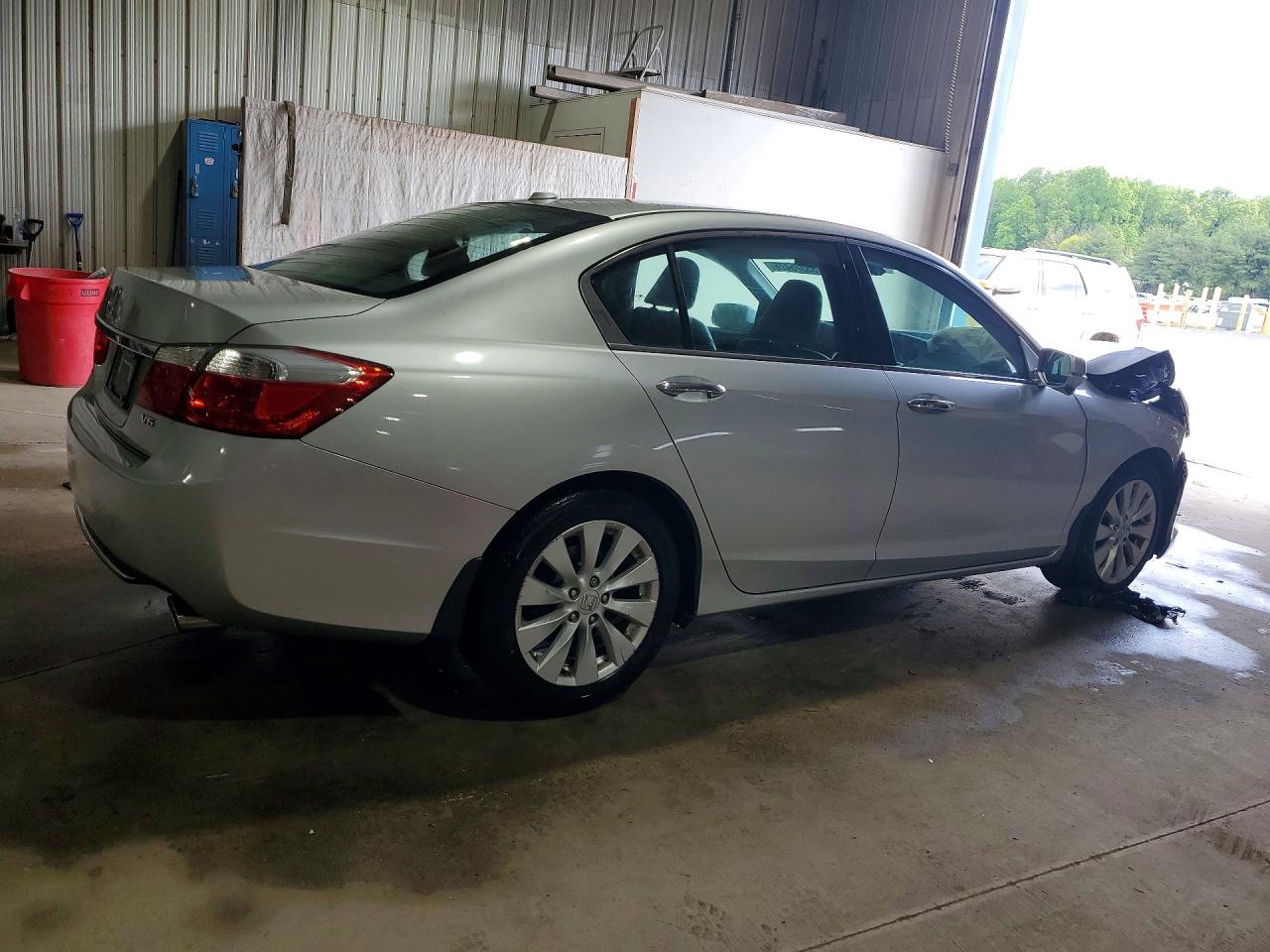 2013 Honda Accord Exl Серебряный vin: 1HGCR3F86DA009854