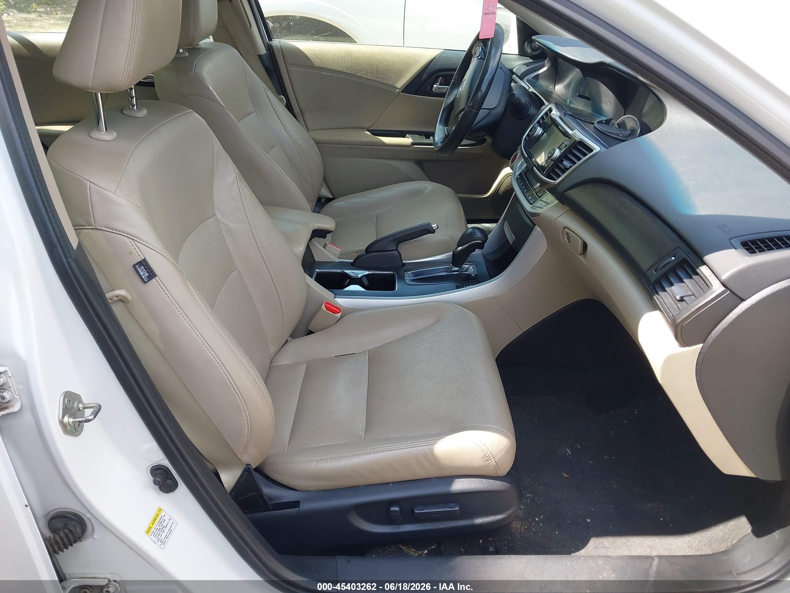 2013 Honda Accord Ex-l V-6 White vin: 1HGCR3F86DA013421