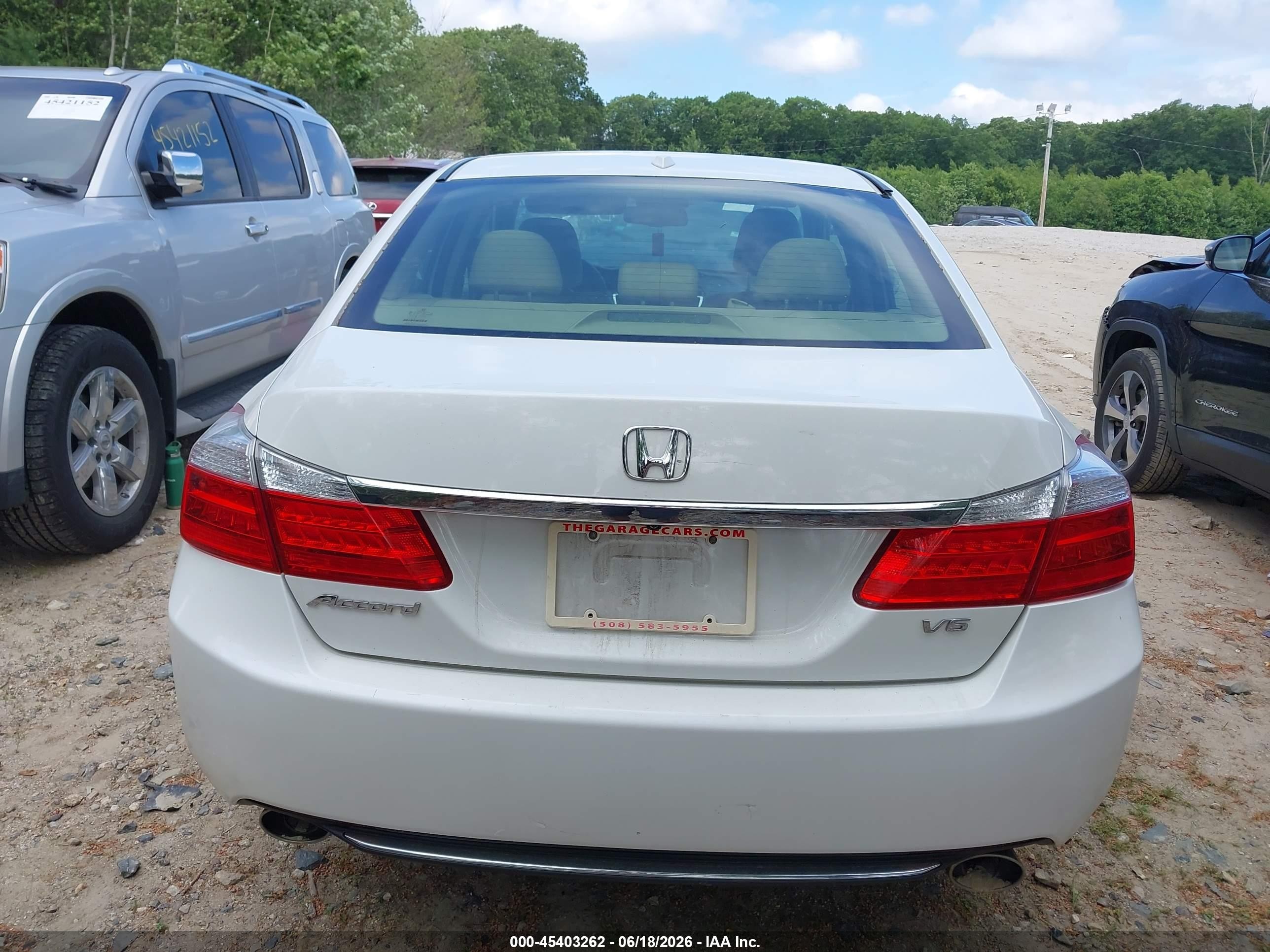 2013 Honda Accord Ex-l V-6 White vin: 1HGCR3F86DA013421