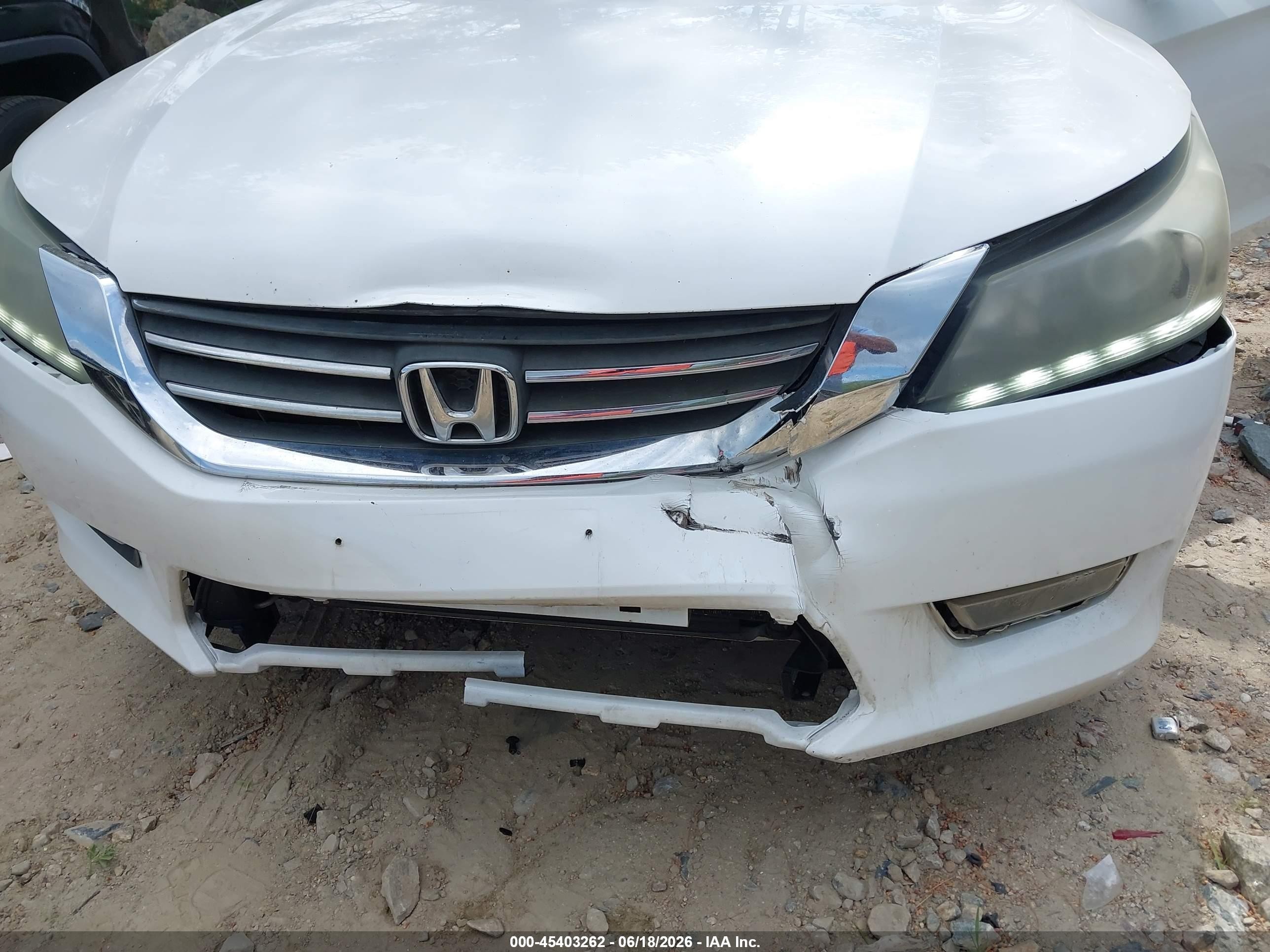 2013 Honda Accord Ex-l V-6 White vin: 1HGCR3F86DA013421