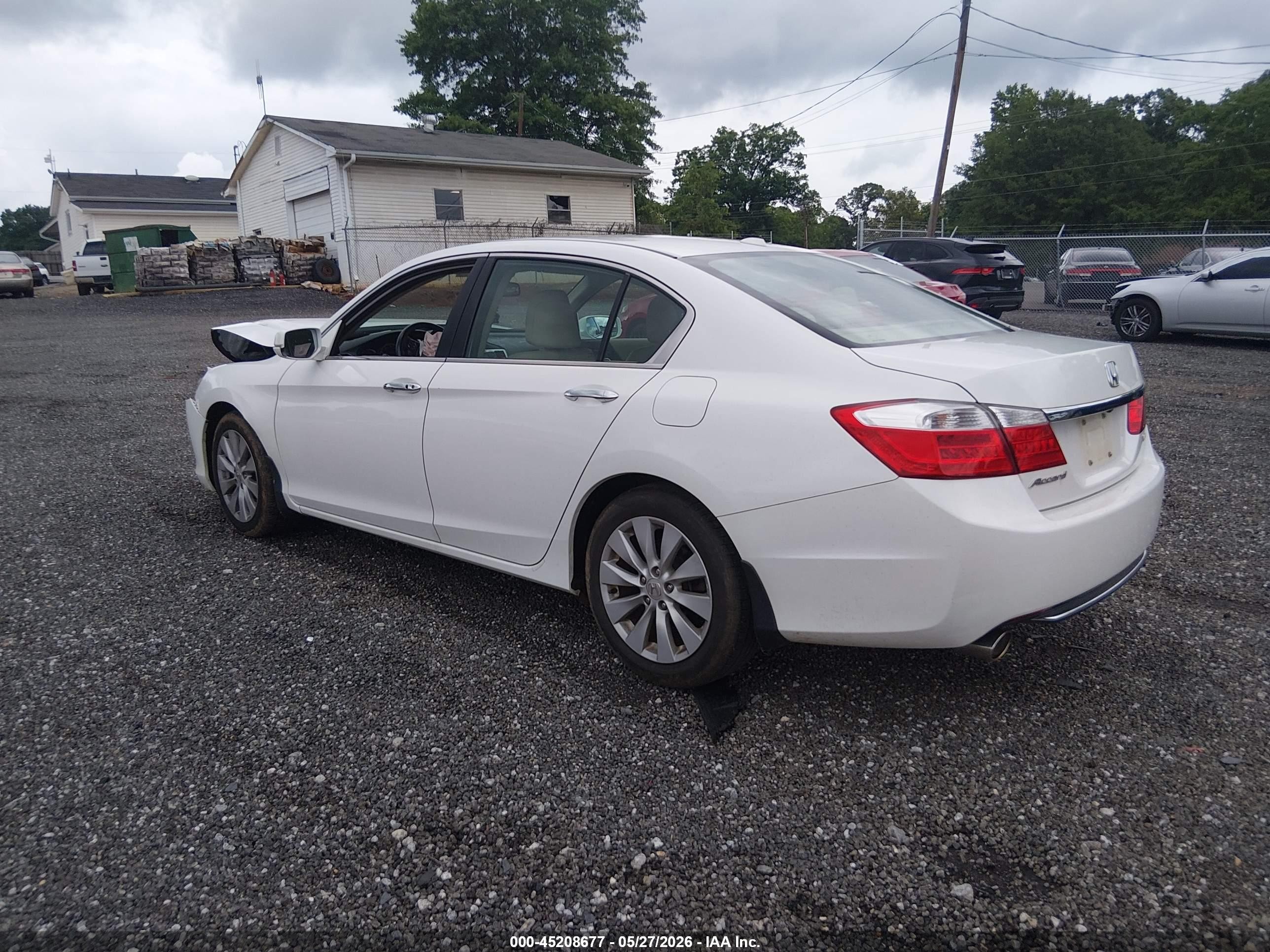 2015 Honda Accord Ex-l V-6 White vin: 1HGCR3F86FA032425