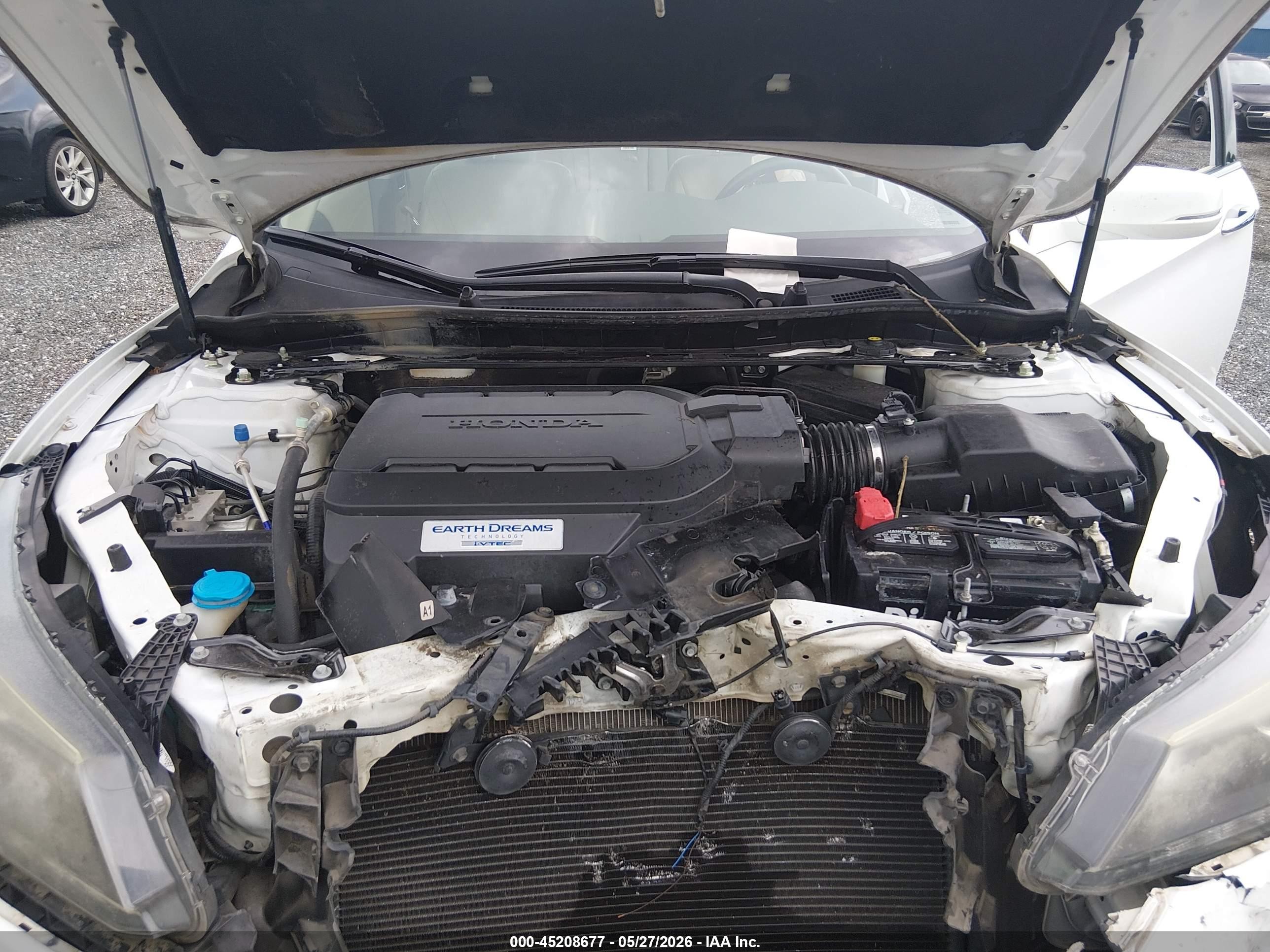 2015 Honda Accord Ex-l V-6 White vin: 1HGCR3F86FA032425