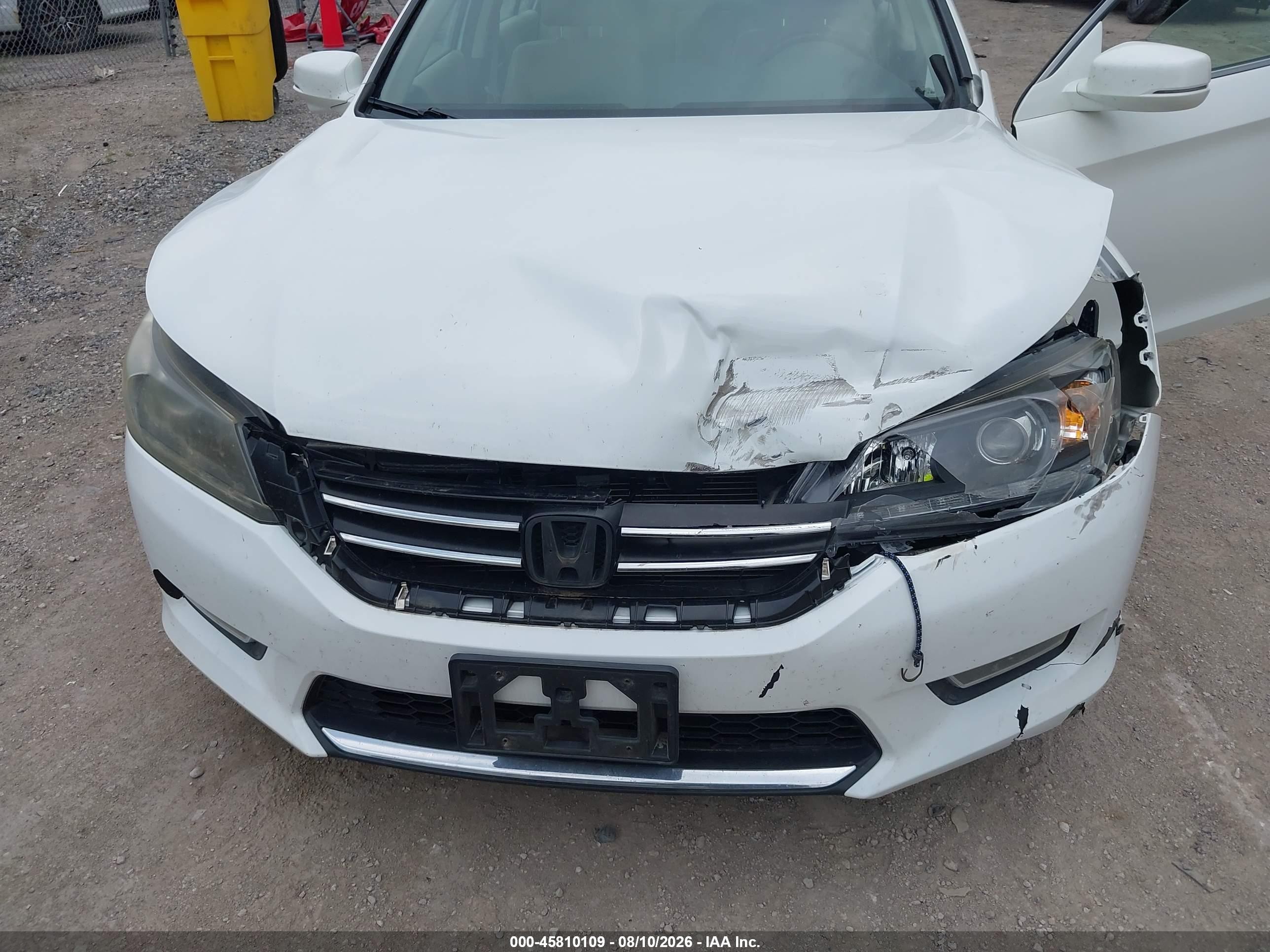 2013 Honda Accord Ex-l V-6 White vin: 1HGCR3F87DA001133