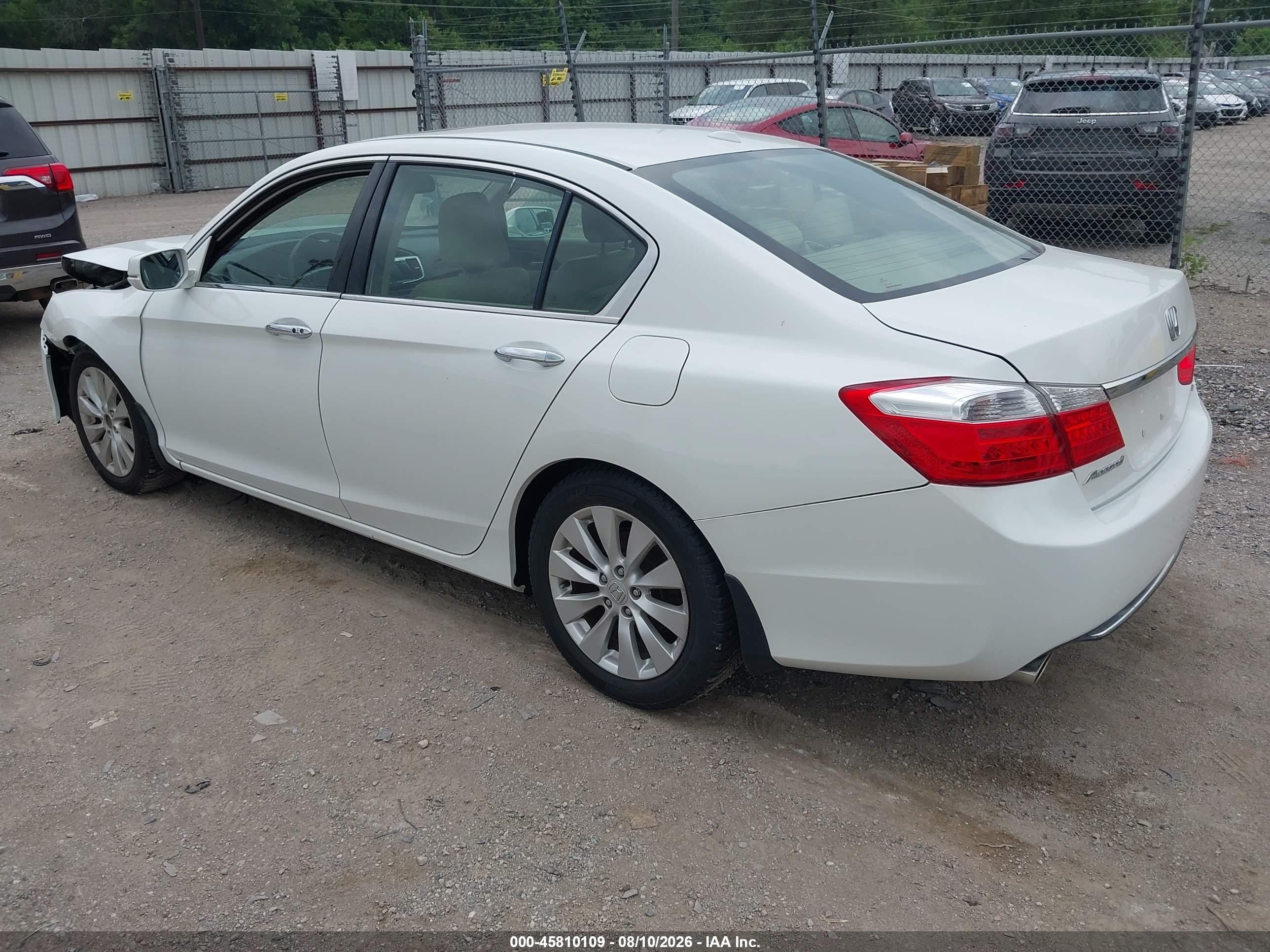 2013 Honda Accord Ex-l V-6 White vin: 1HGCR3F87DA001133