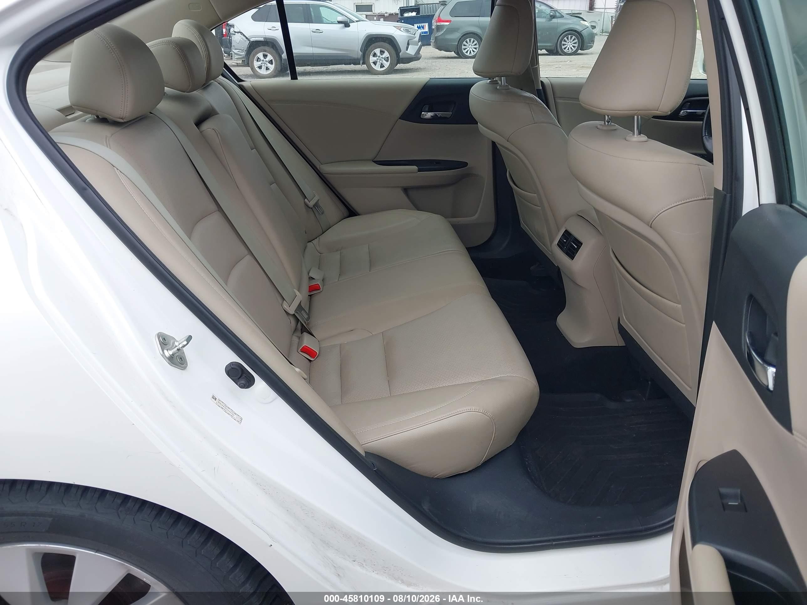 2013 Honda Accord Ex-l V-6 White vin: 1HGCR3F87DA001133