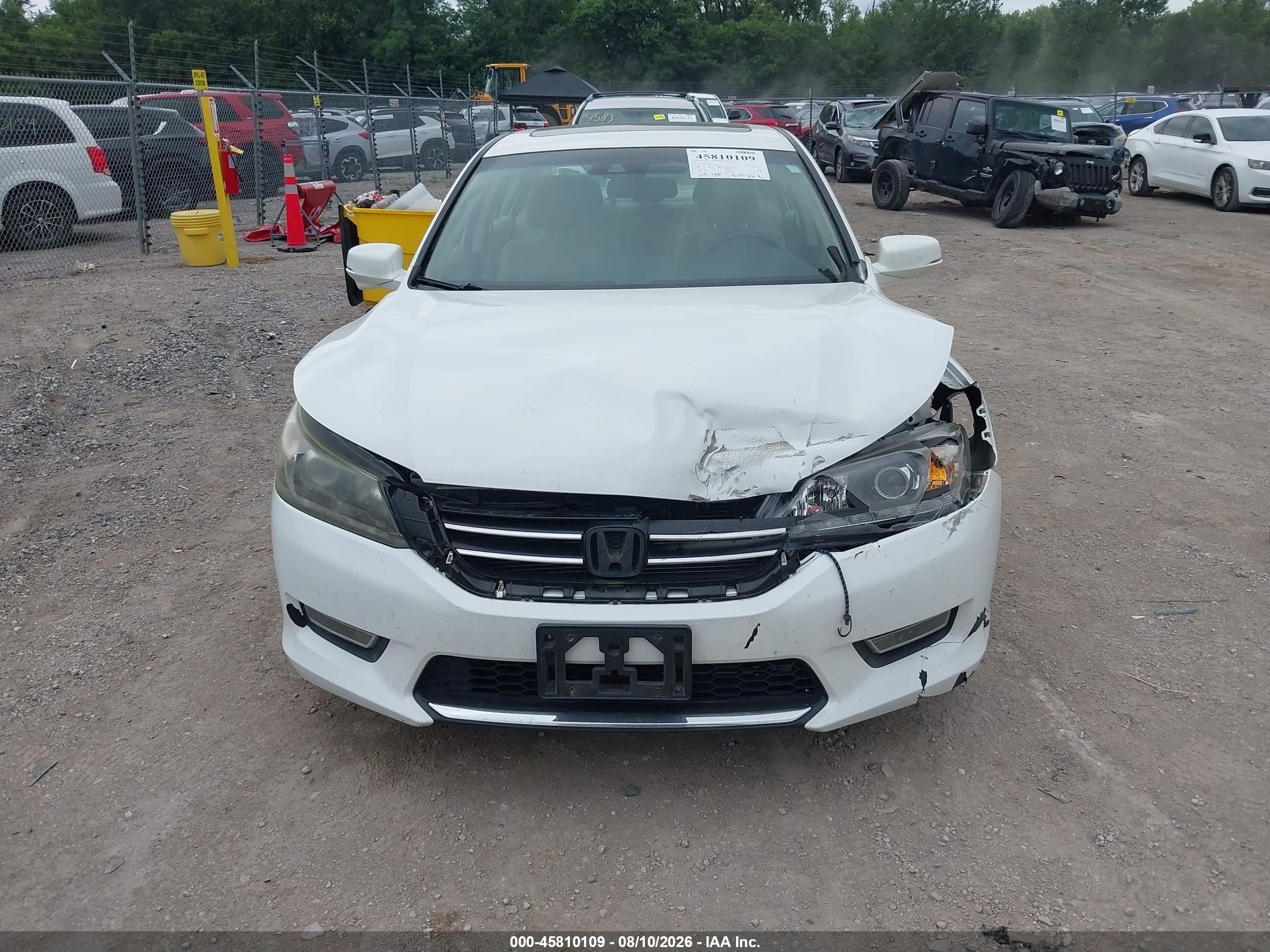2013 Honda Accord Ex-l V-6 White vin: 1HGCR3F87DA001133