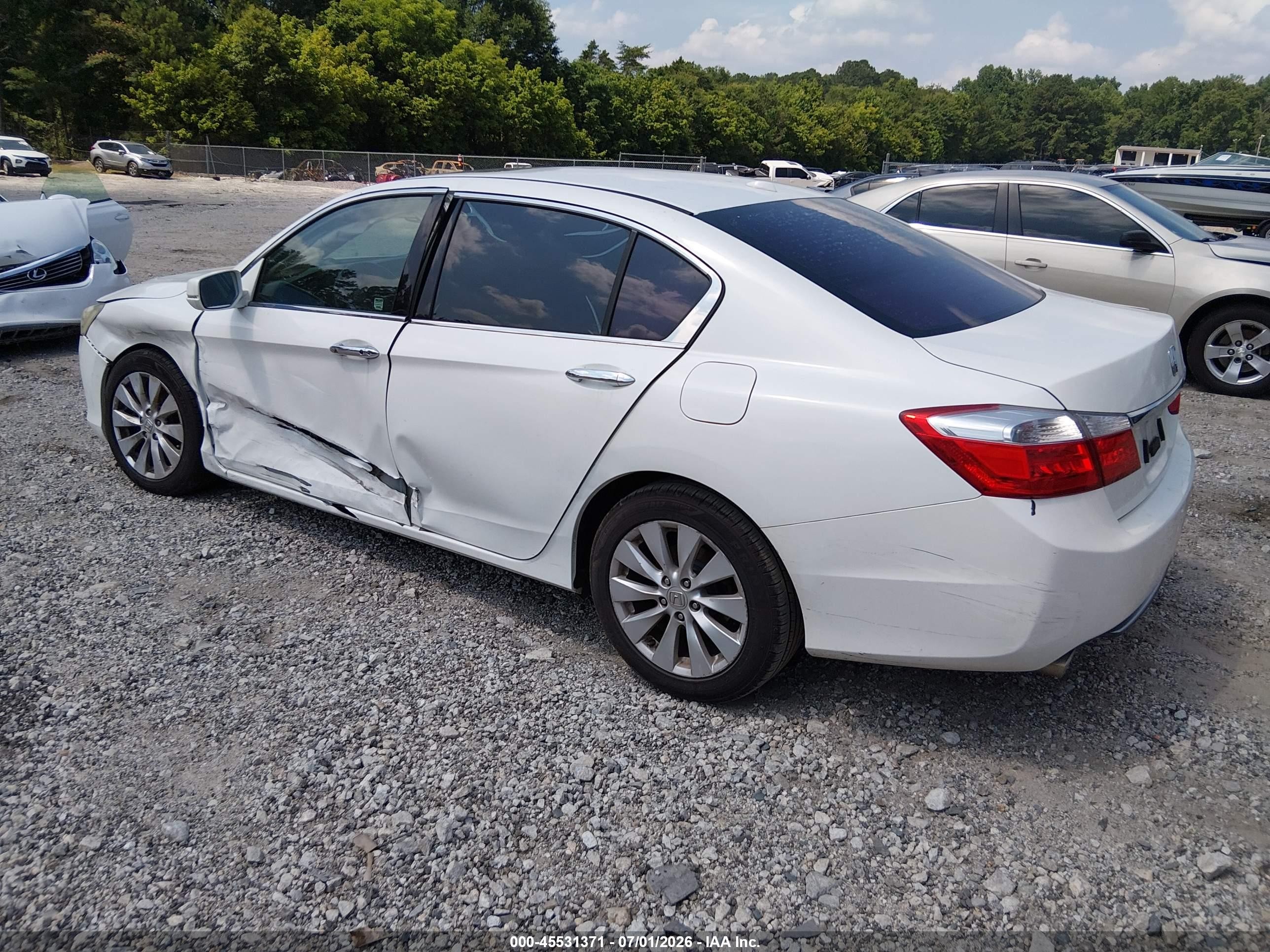 2013 Honda Accord Ex-l V-6 White vin: 1HGCR3F87DA003545