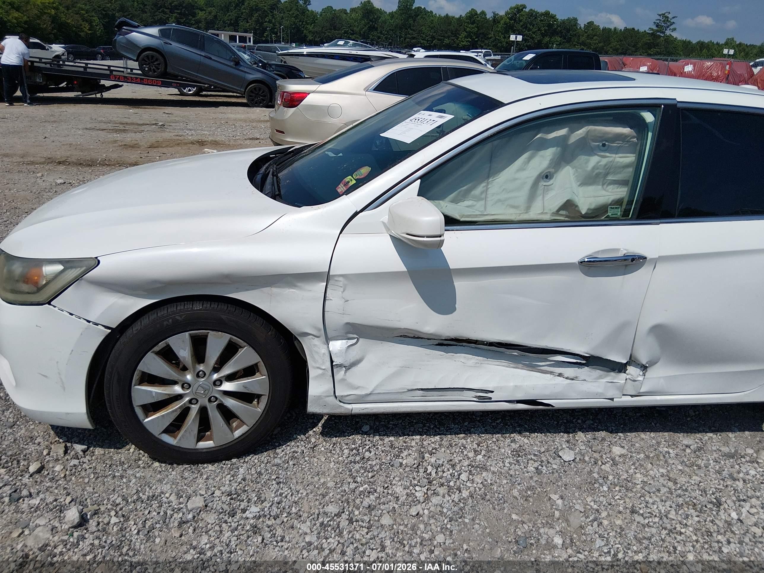 2013 Honda Accord Ex-l V-6 White vin: 1HGCR3F87DA003545