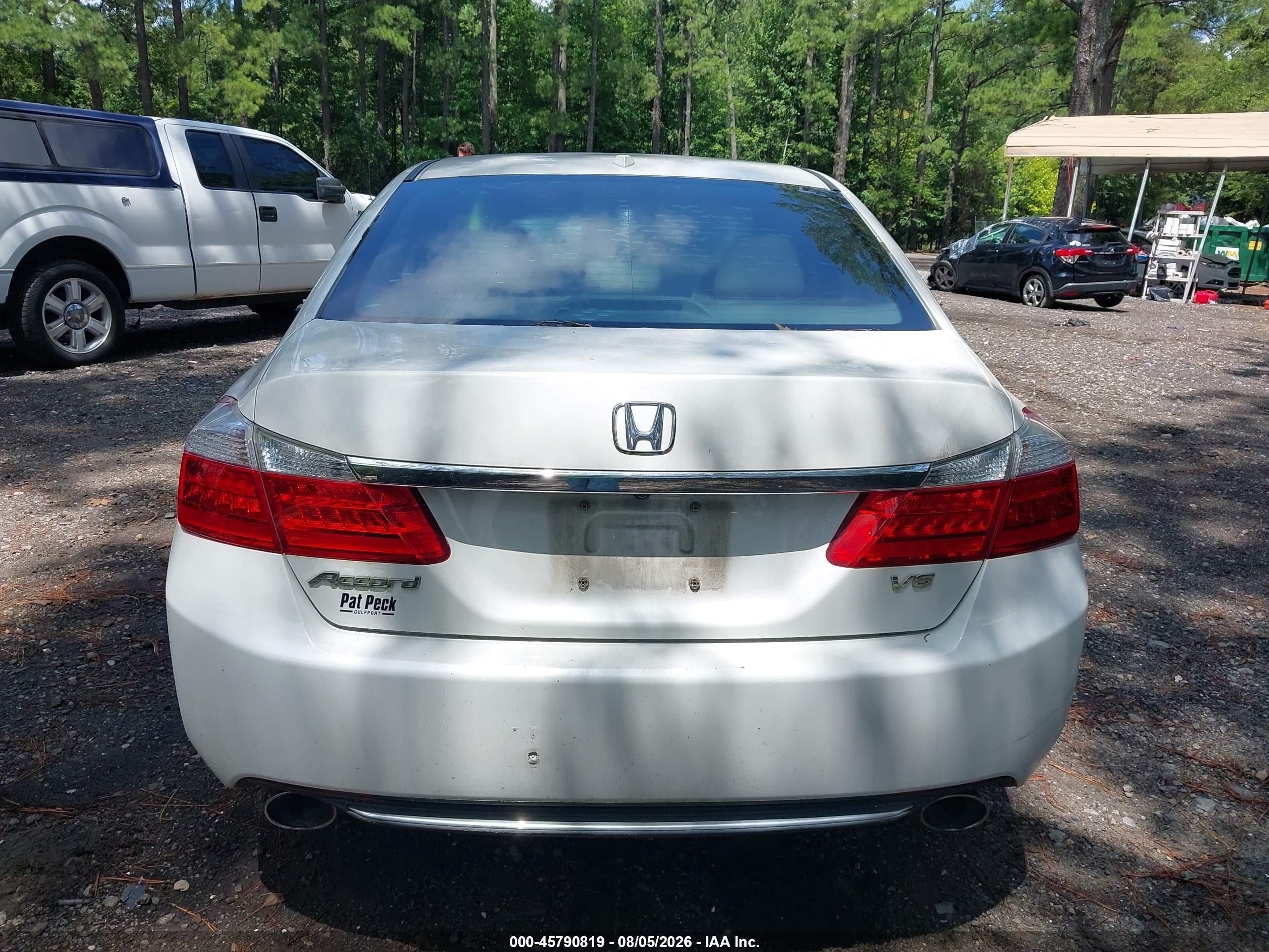 2013 Honda Accord Ex-l V-6 Белый vin: 1HGCR3F87DA013640