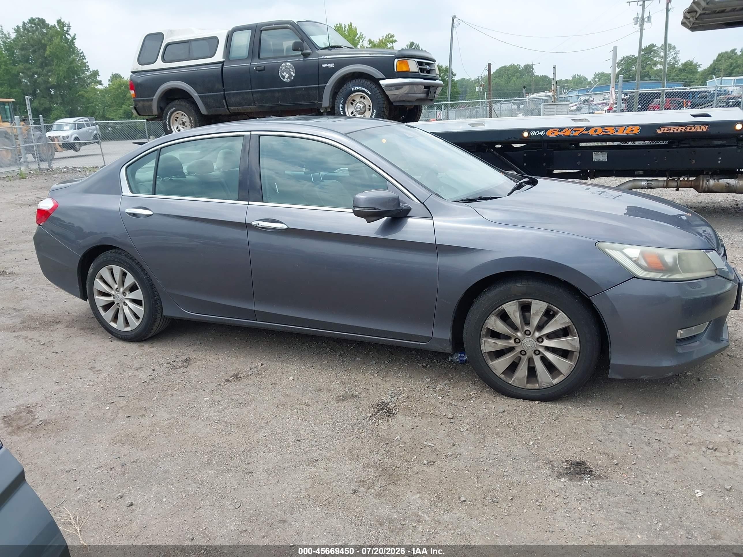 2013 Honda Accord Ex-l V-6 Gray vin: 1HGCR3F87DA042359