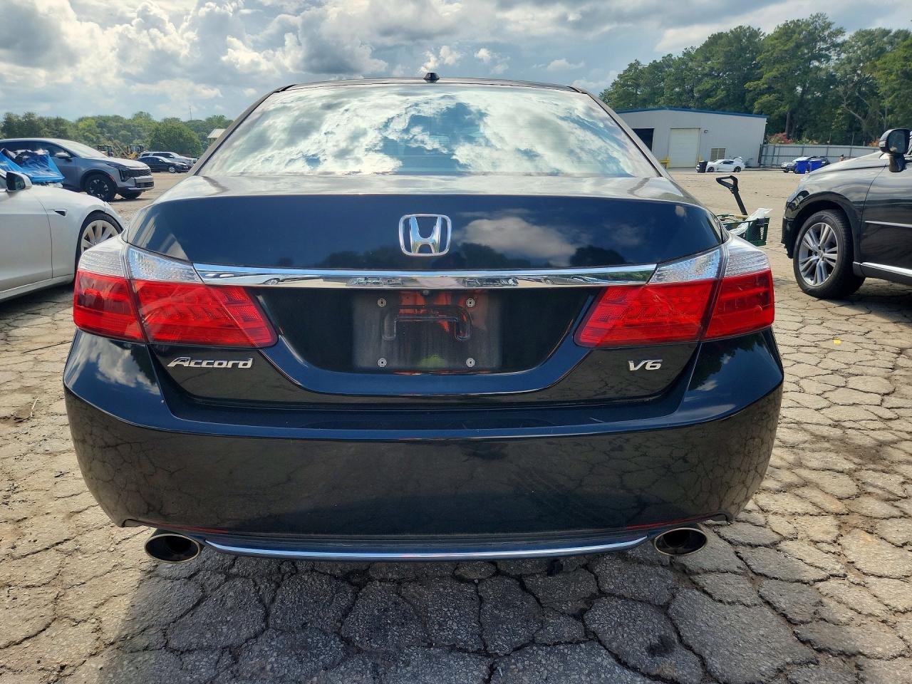 2015 Honda Accord Exl Черный vin: 1HGCR3F87FA005637